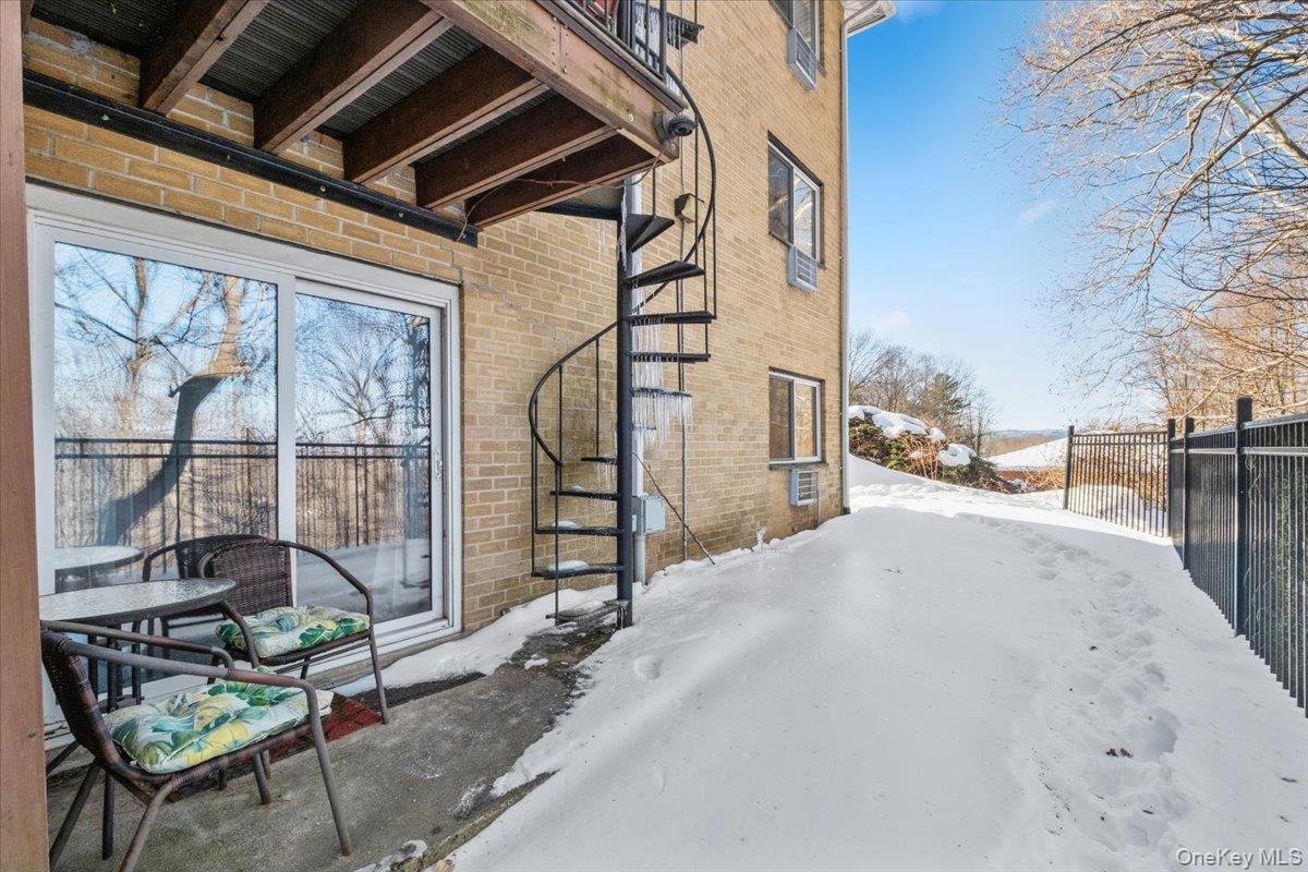 Coop Scenic  Westchester County, NY 10520, MLS-960075-23