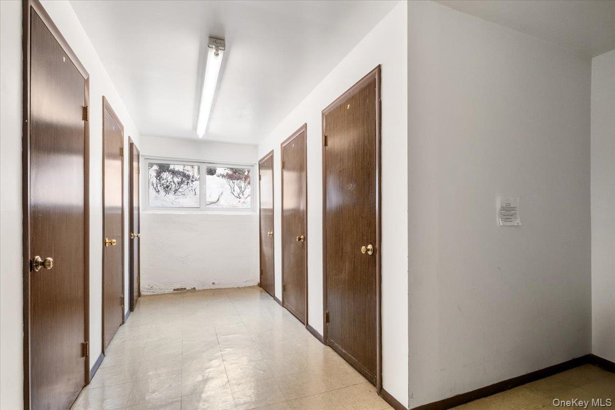 Coop Scenic  Westchester County, NY 10520, MLS-960075-27