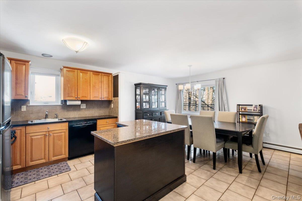 Coop Scenic  Westchester County, NY 10520, MLS-960075-7