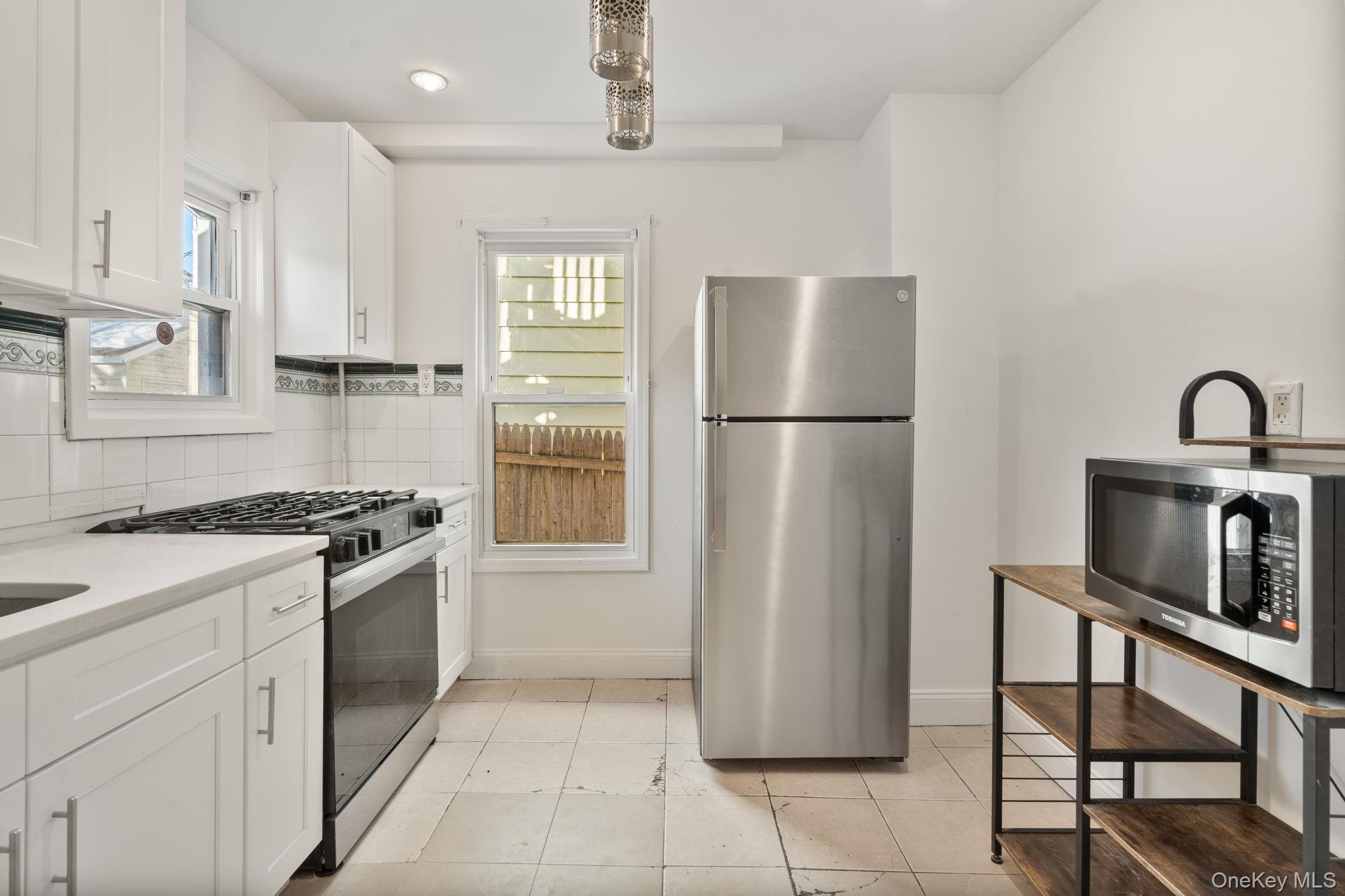 Single Family 82nd  Queens, NY 11385, MLS-960076-12