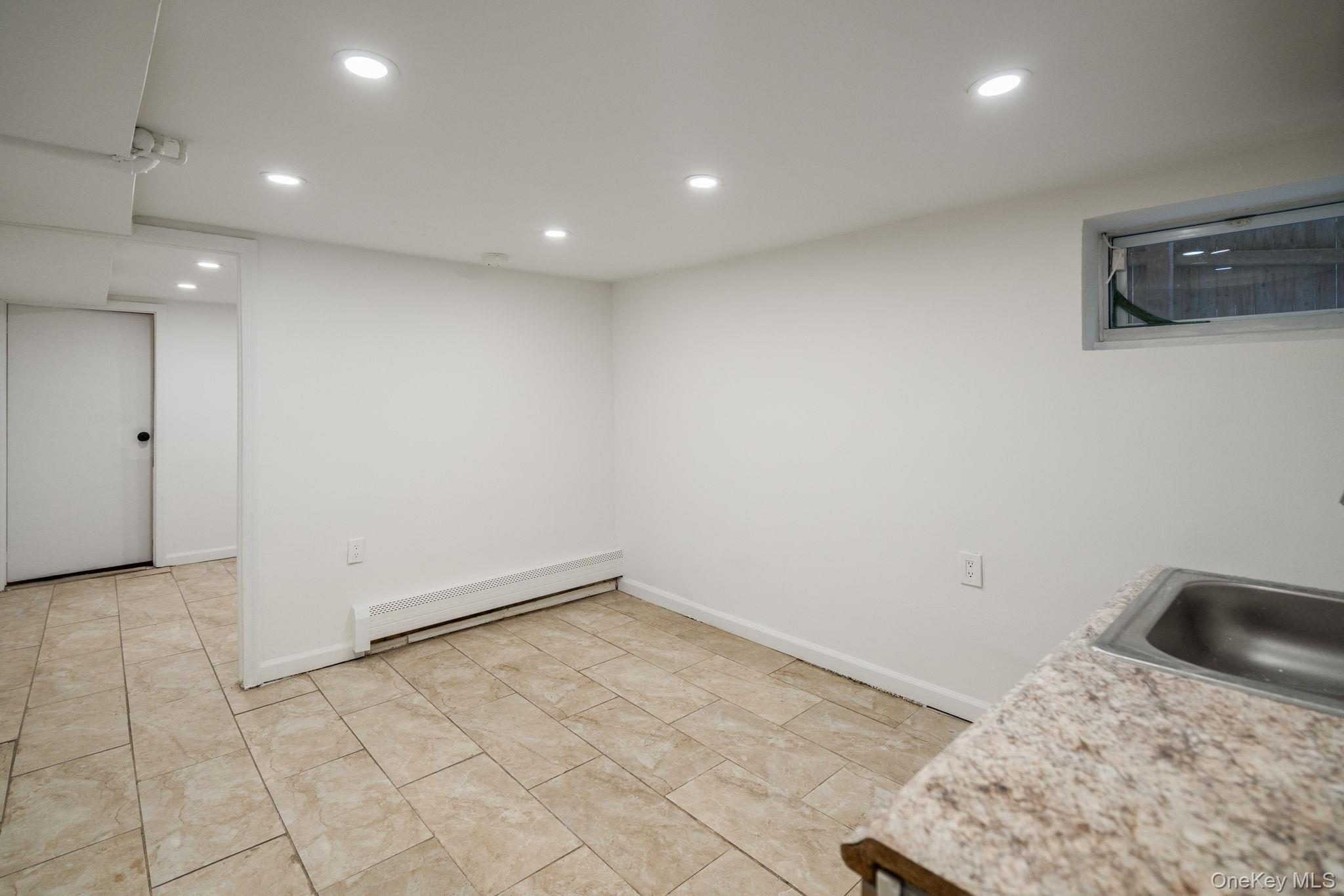 Single Family 82nd  Queens, NY 11385, MLS-960076-29