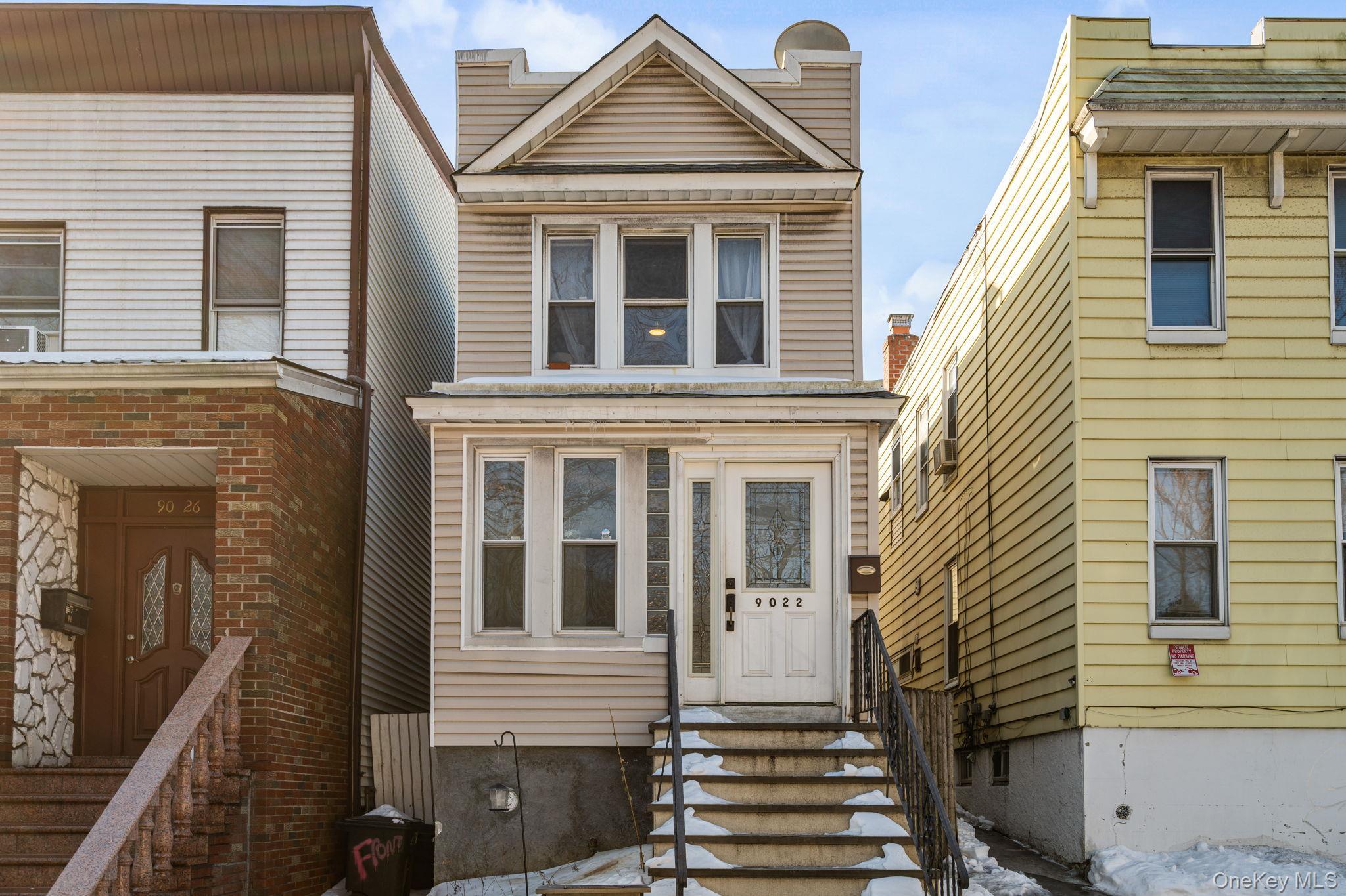 Single Family 82nd  Queens, NY 11385, MLS-960076-37