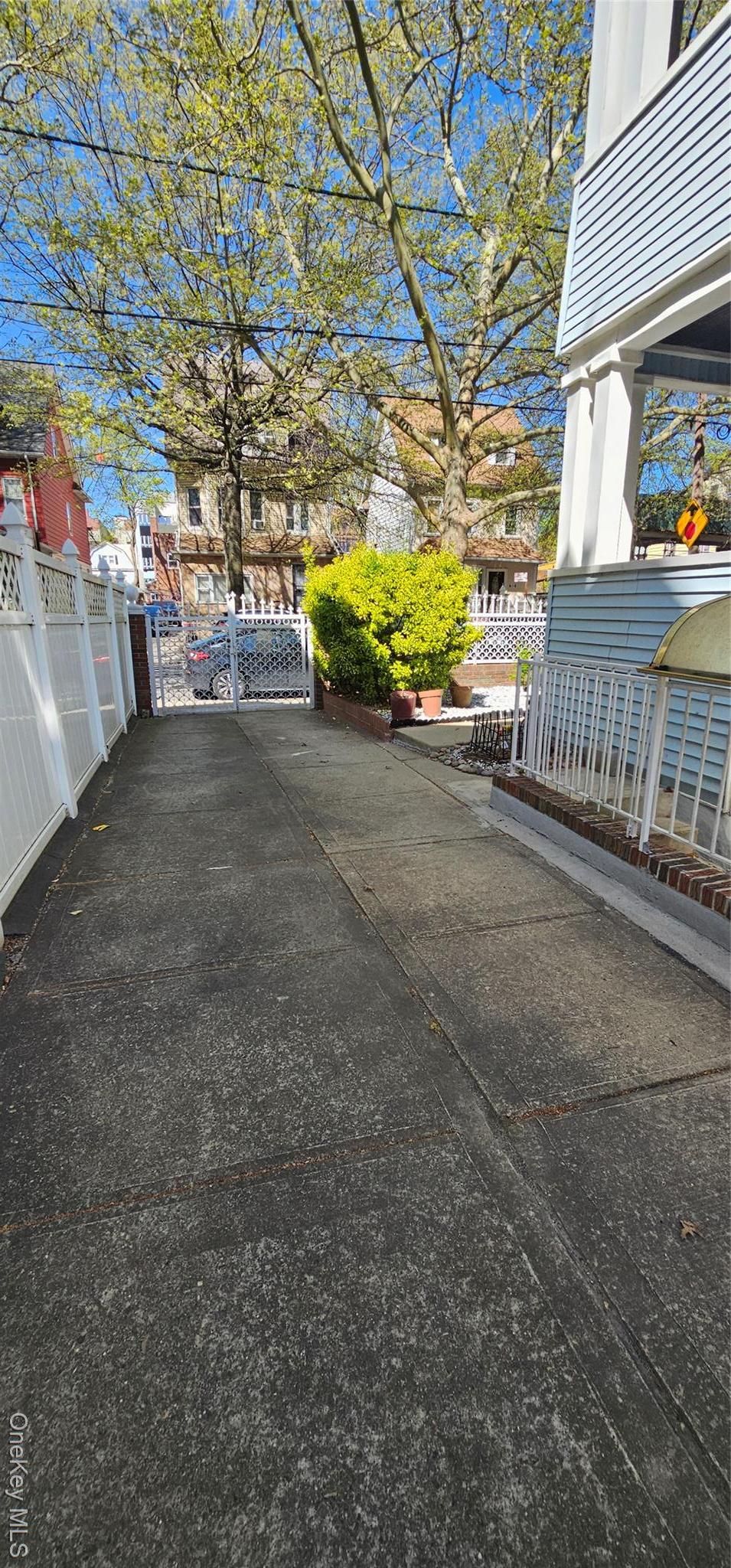 Single Family 32nd  Brooklyn, NY 11210, MLS-960078-3