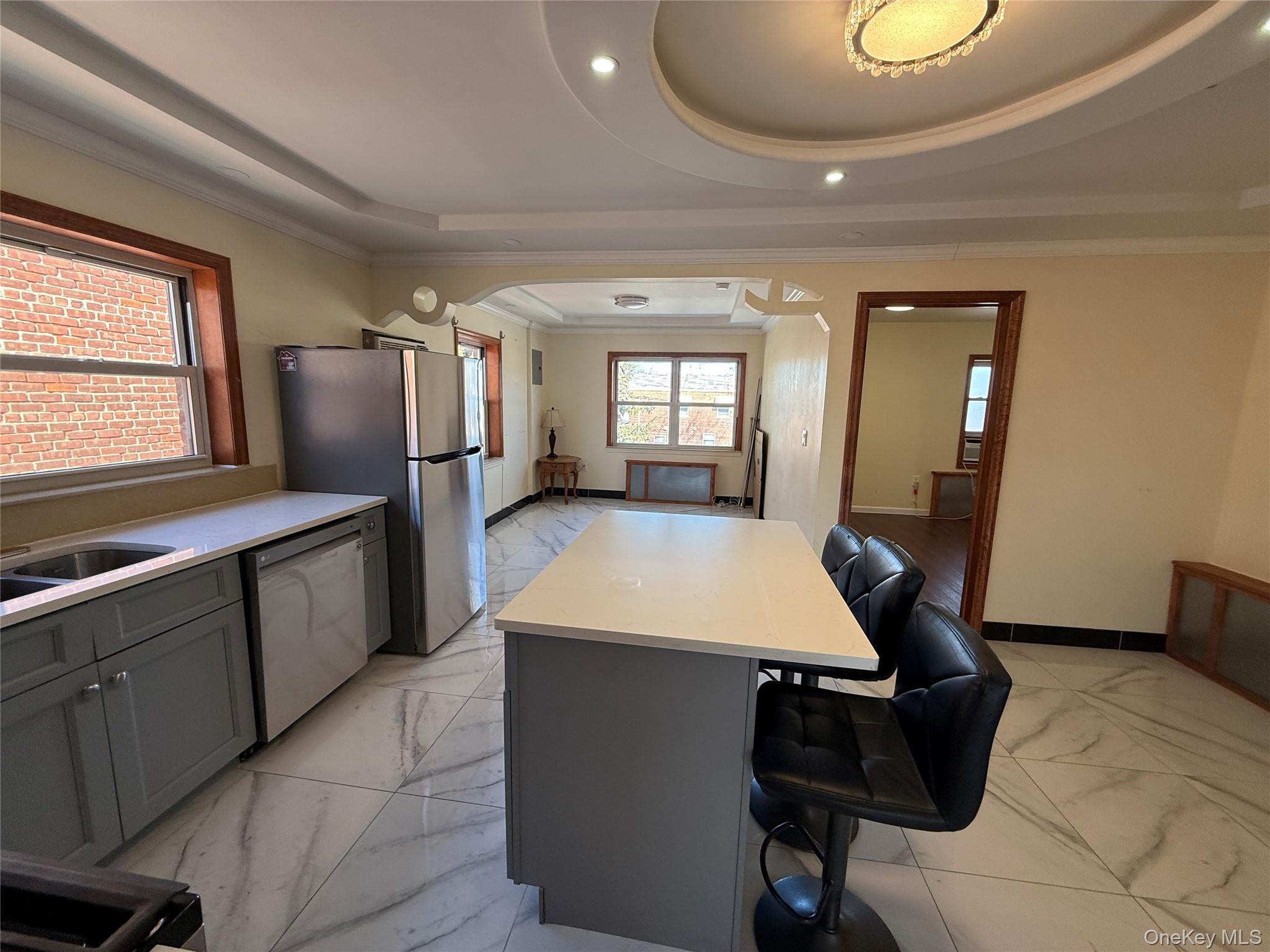 Single Family Mace  Bronx, NY 10469, MLS-960084-14