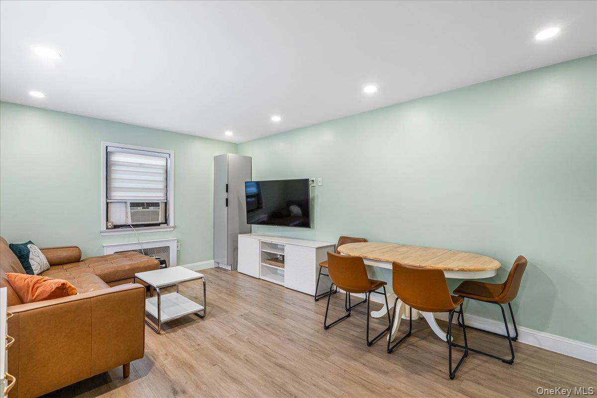 Coop 220th Queens, NY 11364, MLS-960119-2