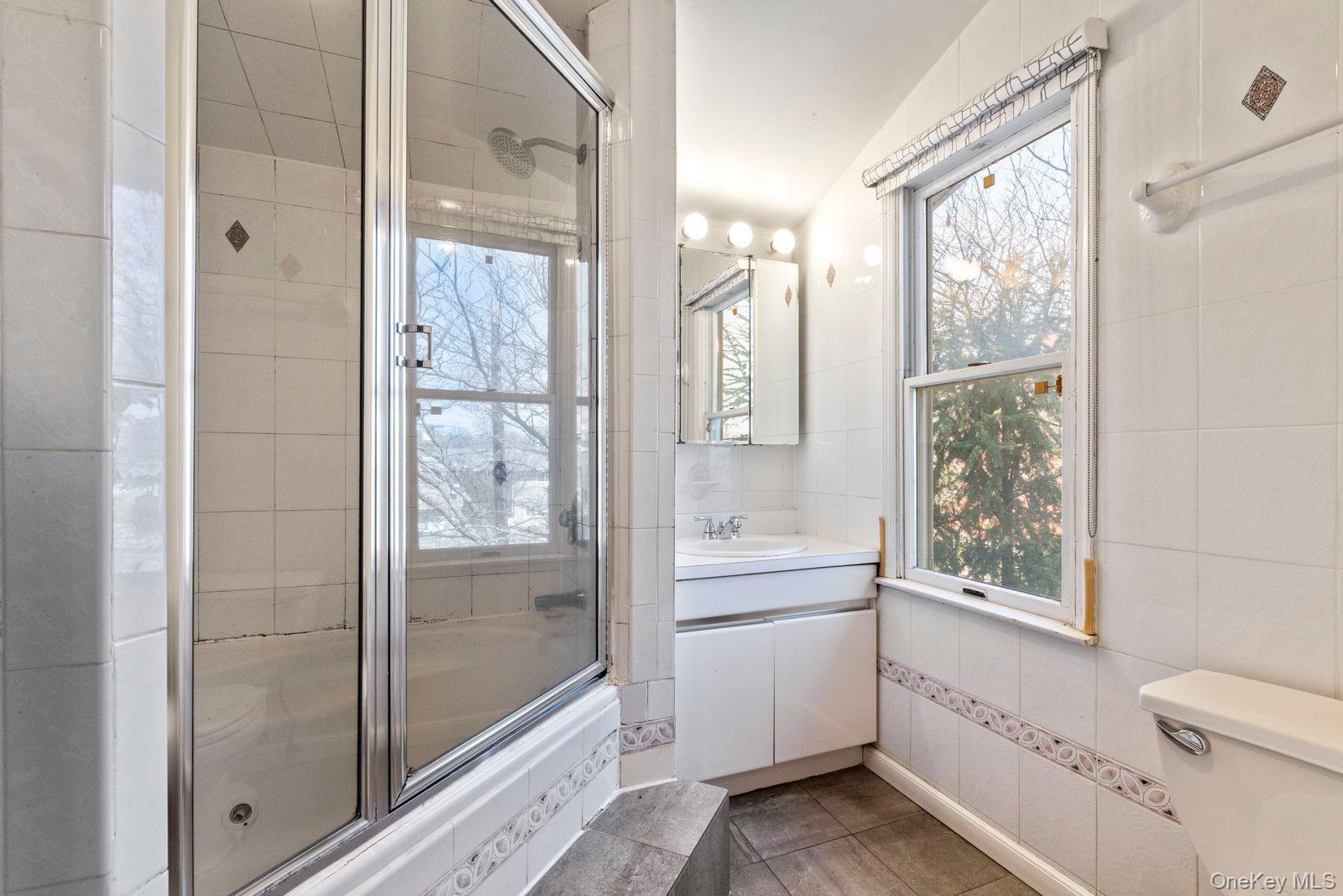 Single Family Lanett Avenue  Queens, NY 11691, MLS-960134-14