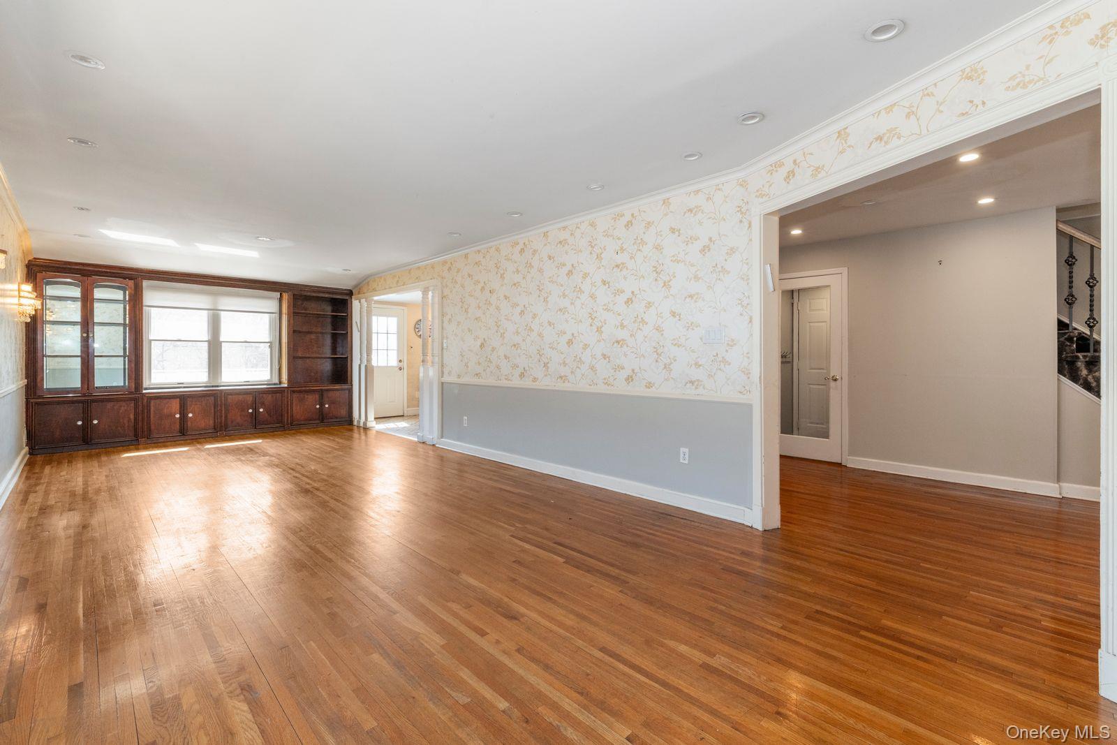 Single Family Lanett Avenue  Queens, NY 11691, MLS-960134-3