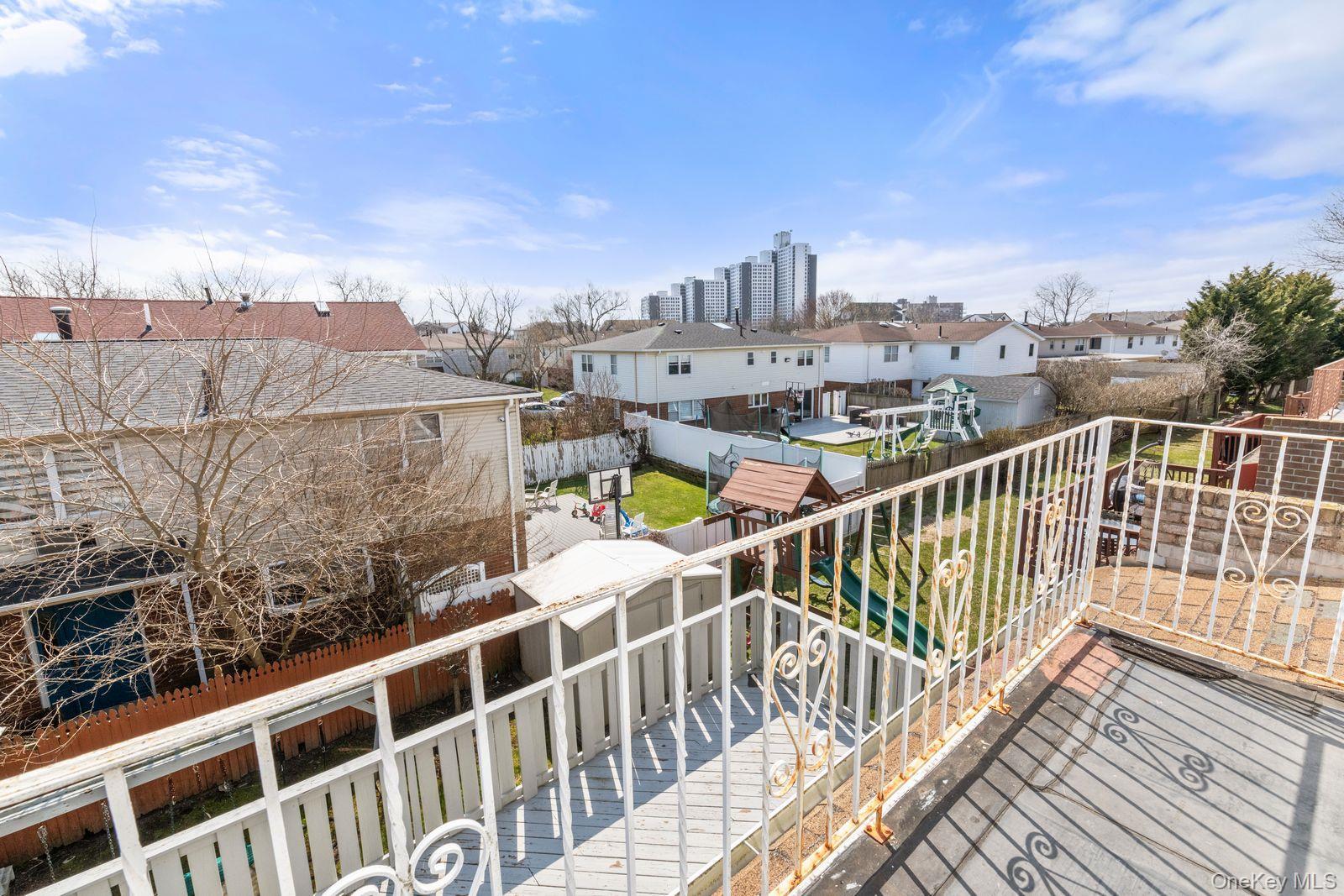 Single Family Lanett Avenue  Queens, NY 11691, MLS-960134-8