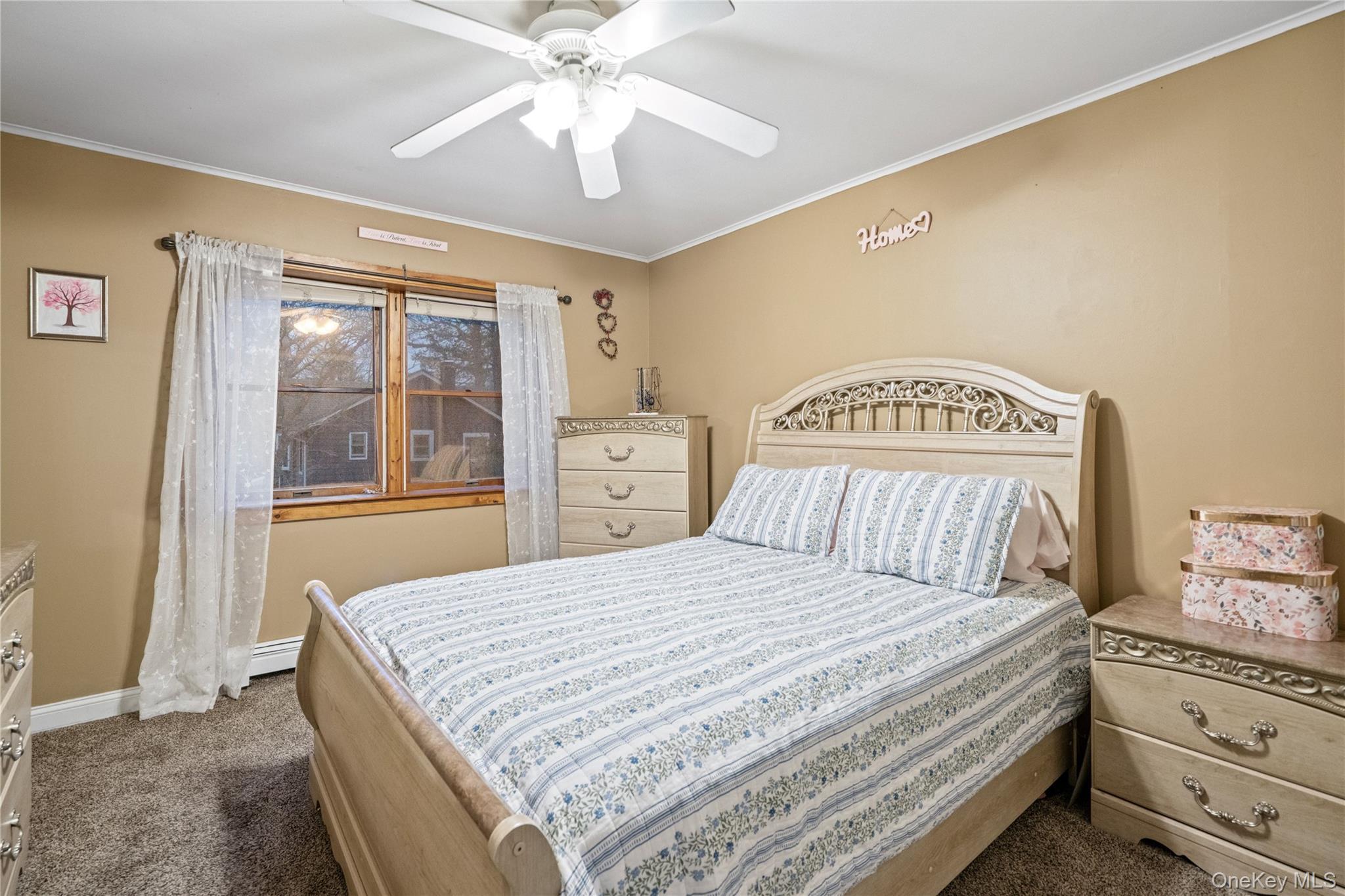 Single Family Lookout  Suffolk County, NY 11789, MLS-960147-20