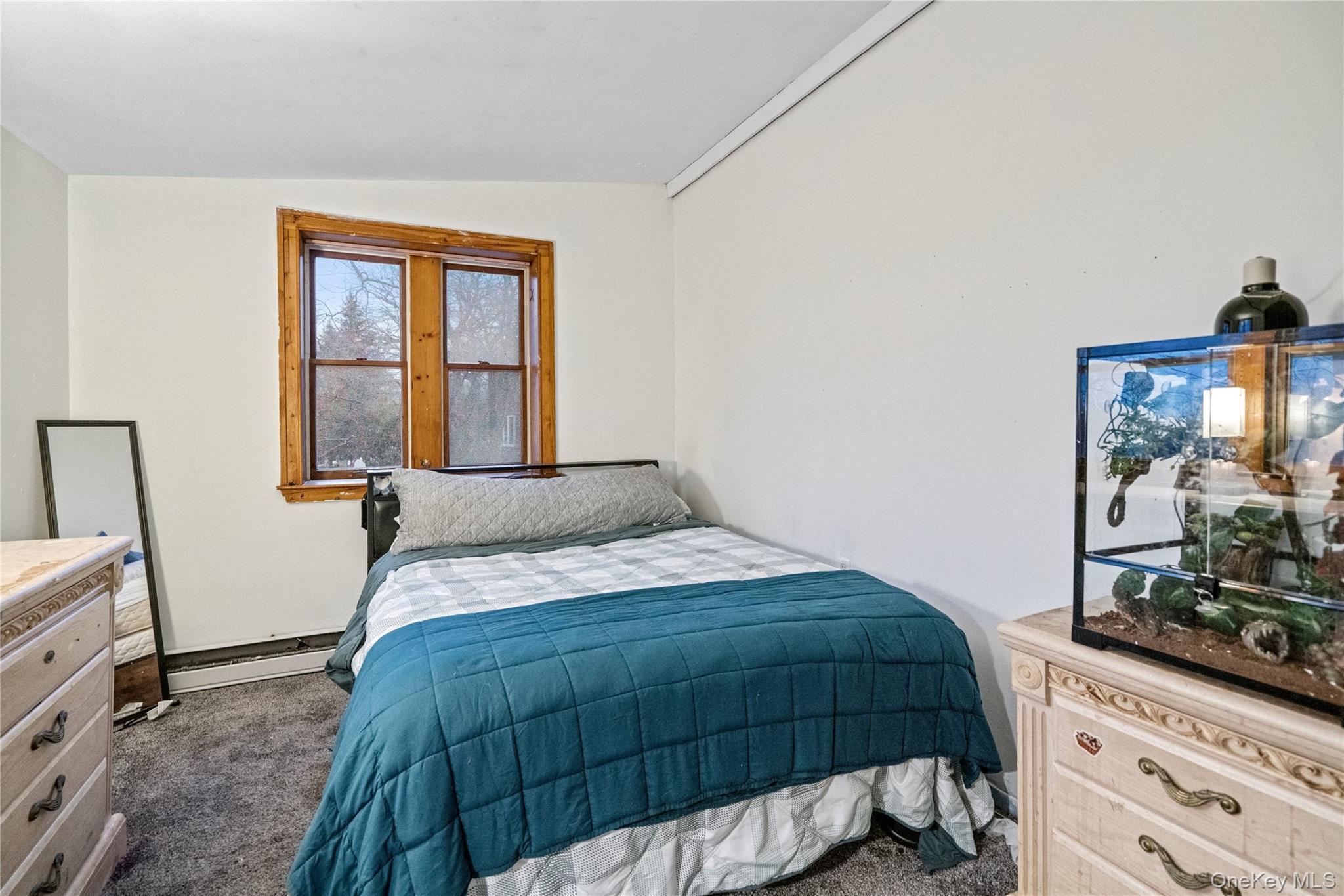 Single Family Lookout  Suffolk County, NY 11789, MLS-960147-23