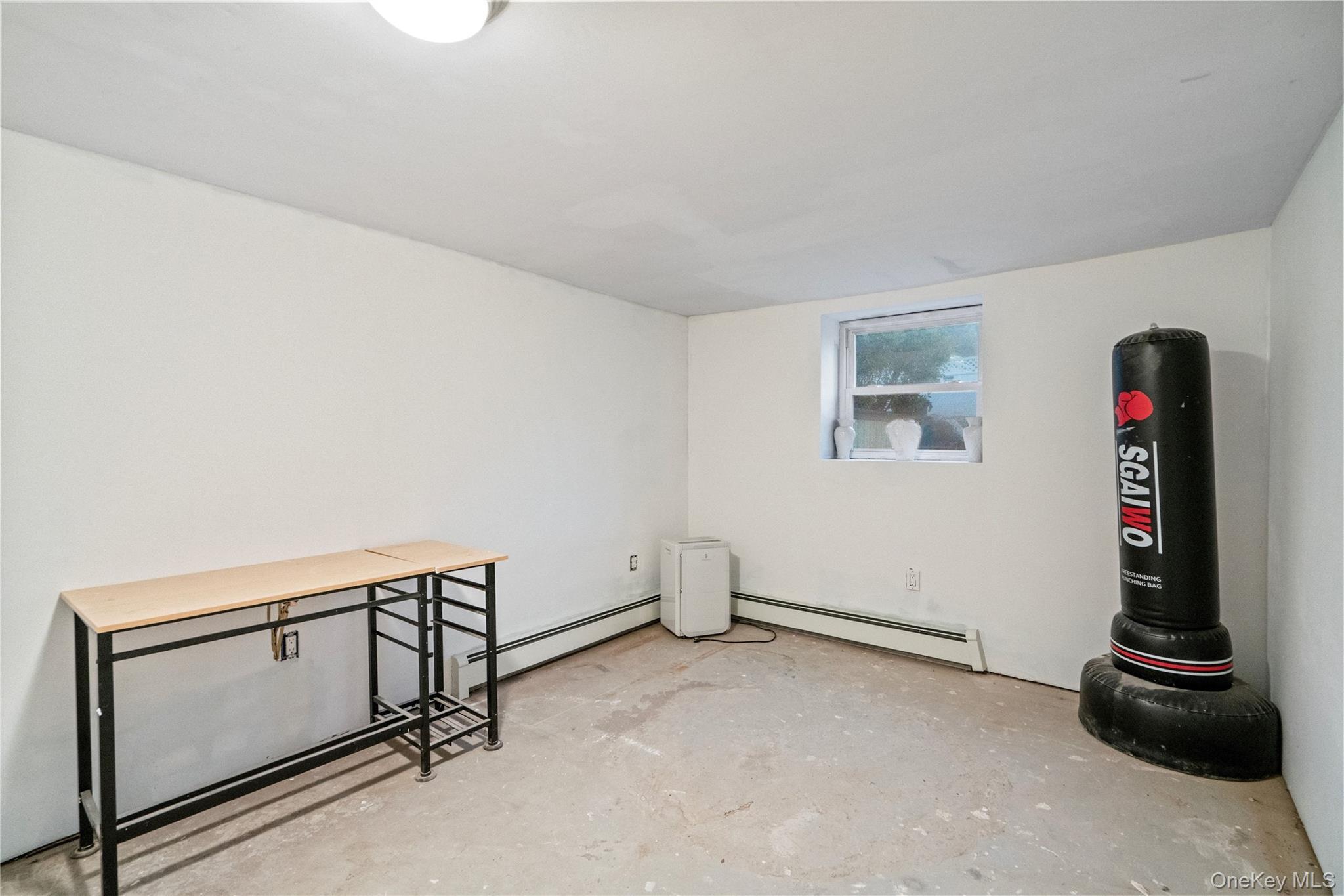 Single Family Lookout  Suffolk County, NY 11789, MLS-960147-26