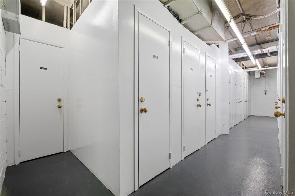 Condo Rockledge Westchester County, NY 10601, MLS-960153-38