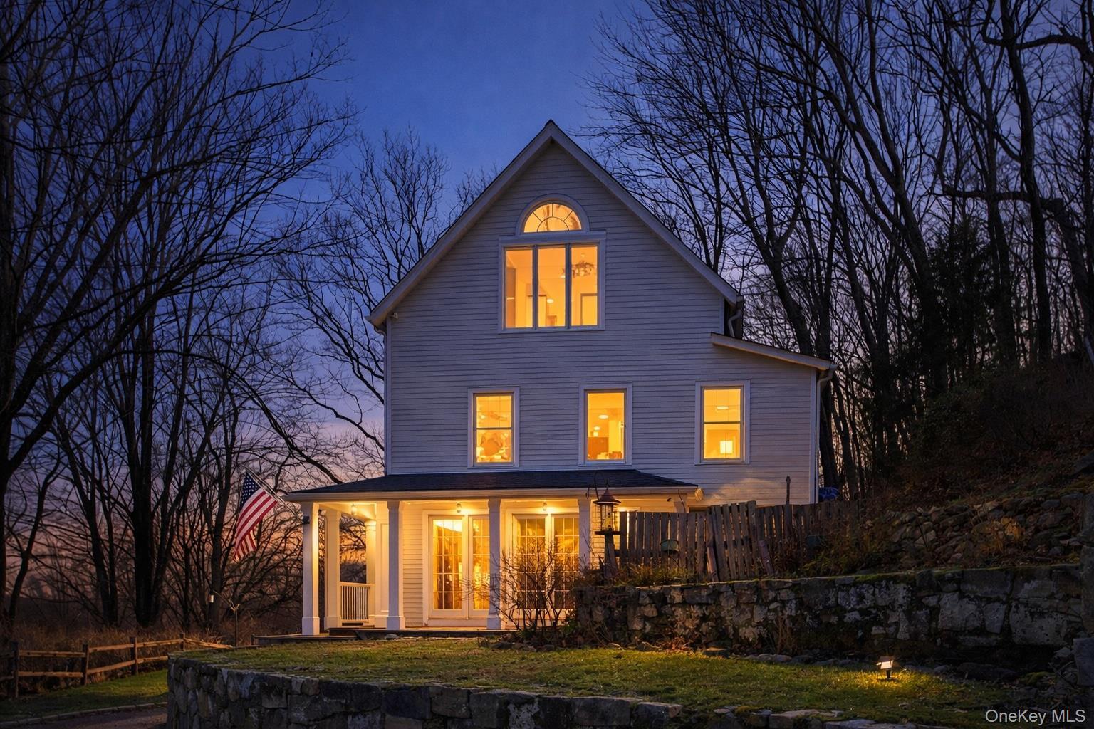 Single Family Juengstville  Westchester County, NY 10519, MLS-960175-2