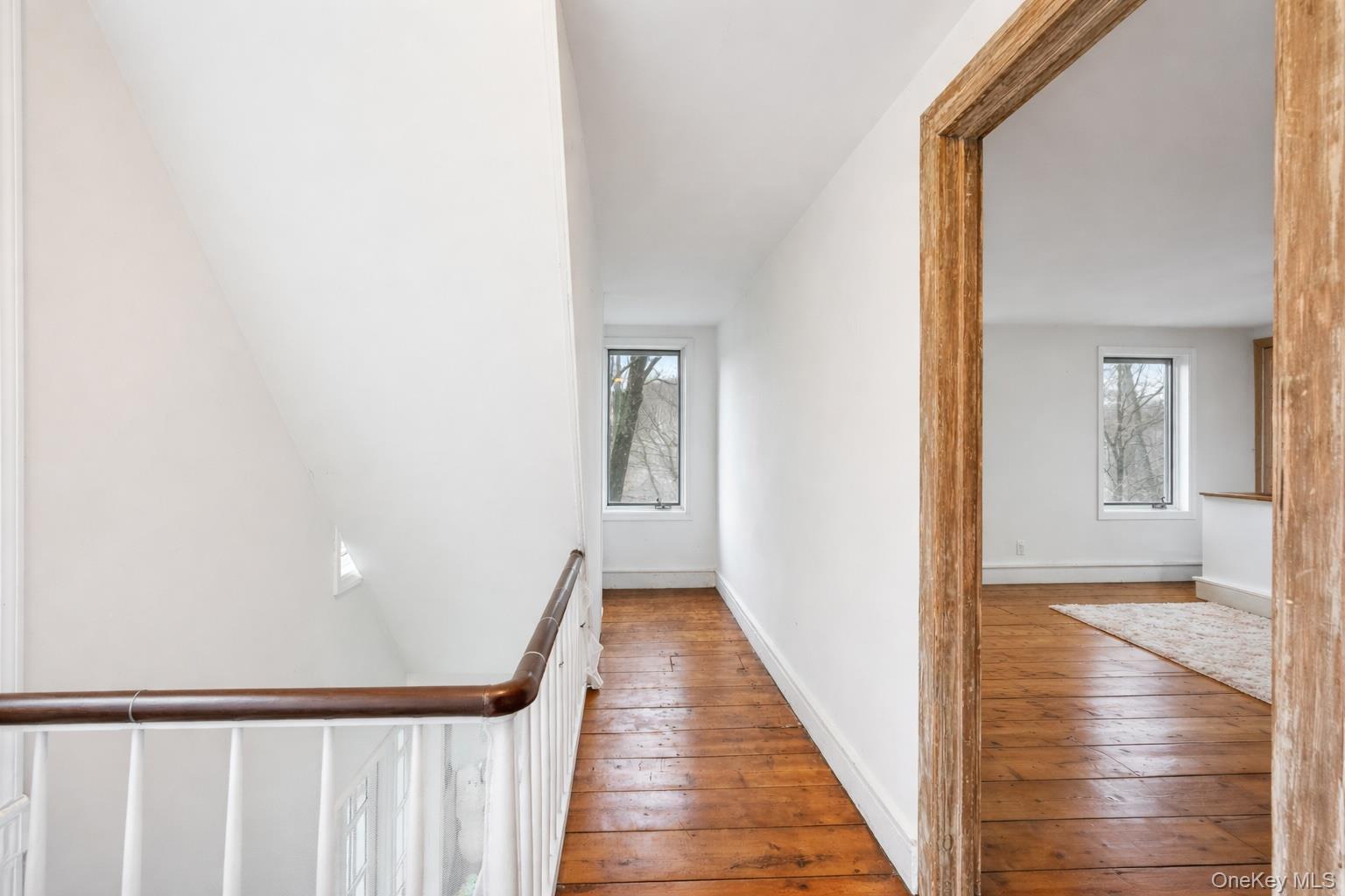 Single Family Juengstville  Westchester County, NY 10519, MLS-960175-26