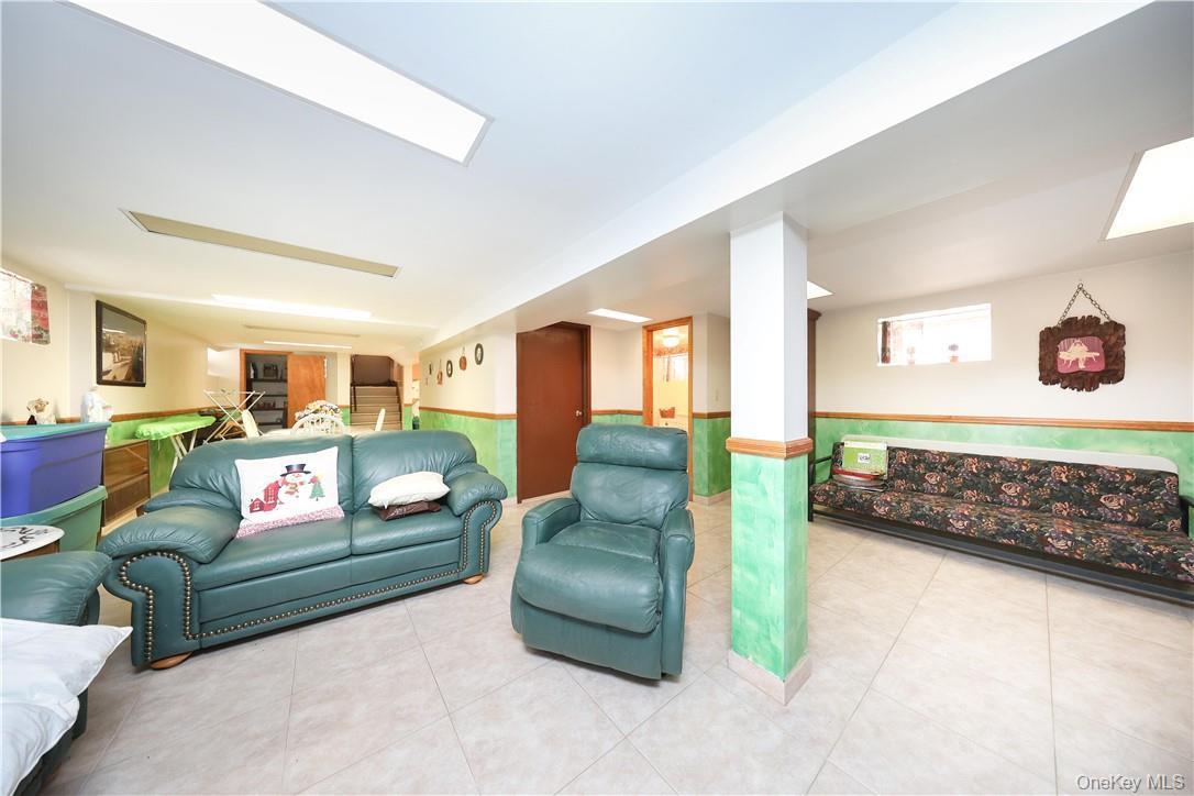 Single Family Bay Ridge  Brooklyn, NY 11228, MLS-960176-29