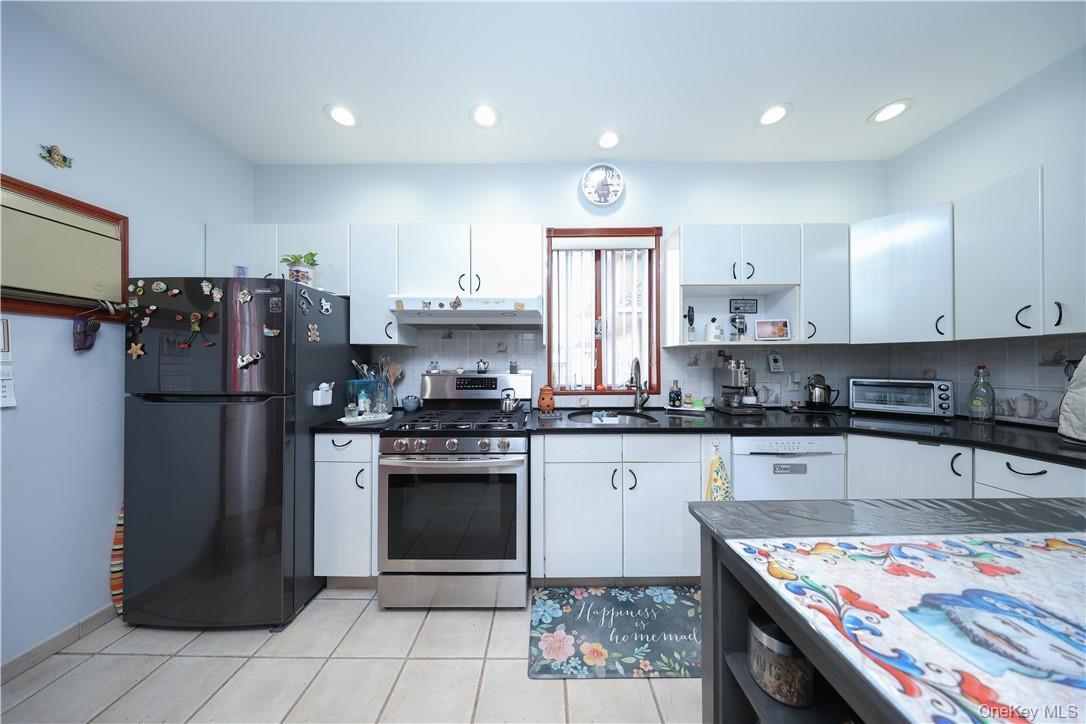 Single Family Bay Ridge  Brooklyn, NY 11228, MLS-960176-9