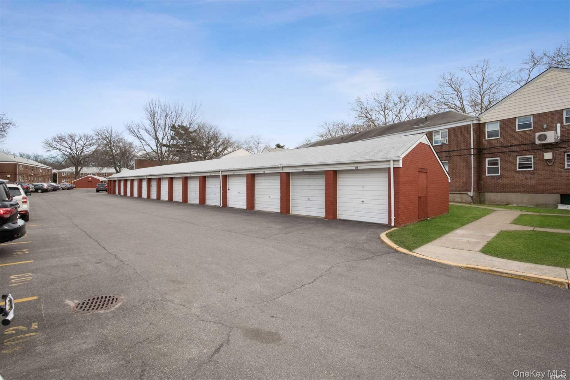 Coop Bell  Queens, NY 11364, MLS-960198-21