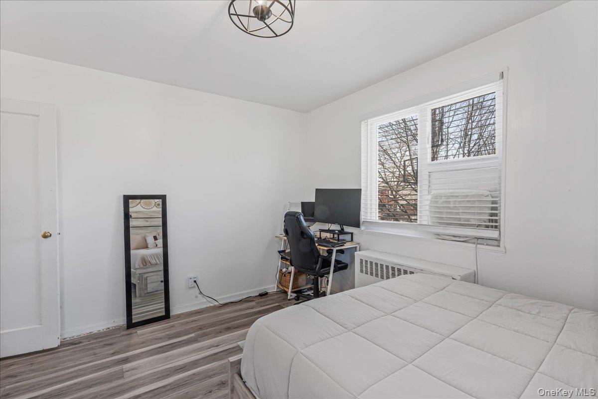 Coop Bell  Queens, NY 11364, MLS-960198-6