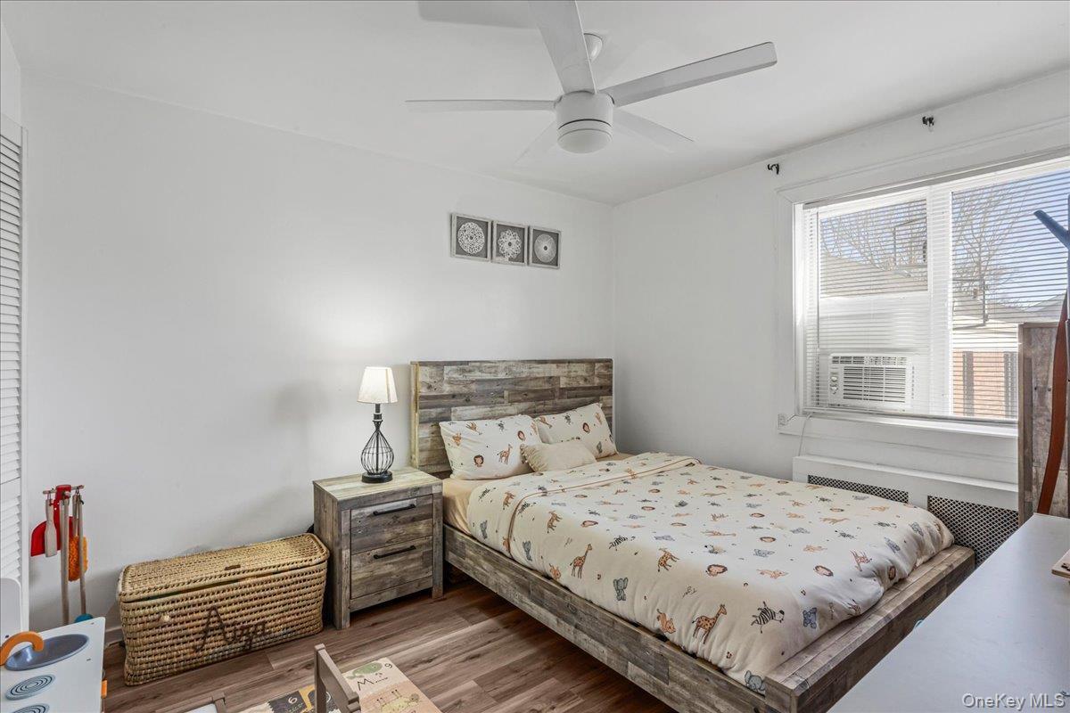 Coop Bell  Queens, NY 11364, MLS-960198-7