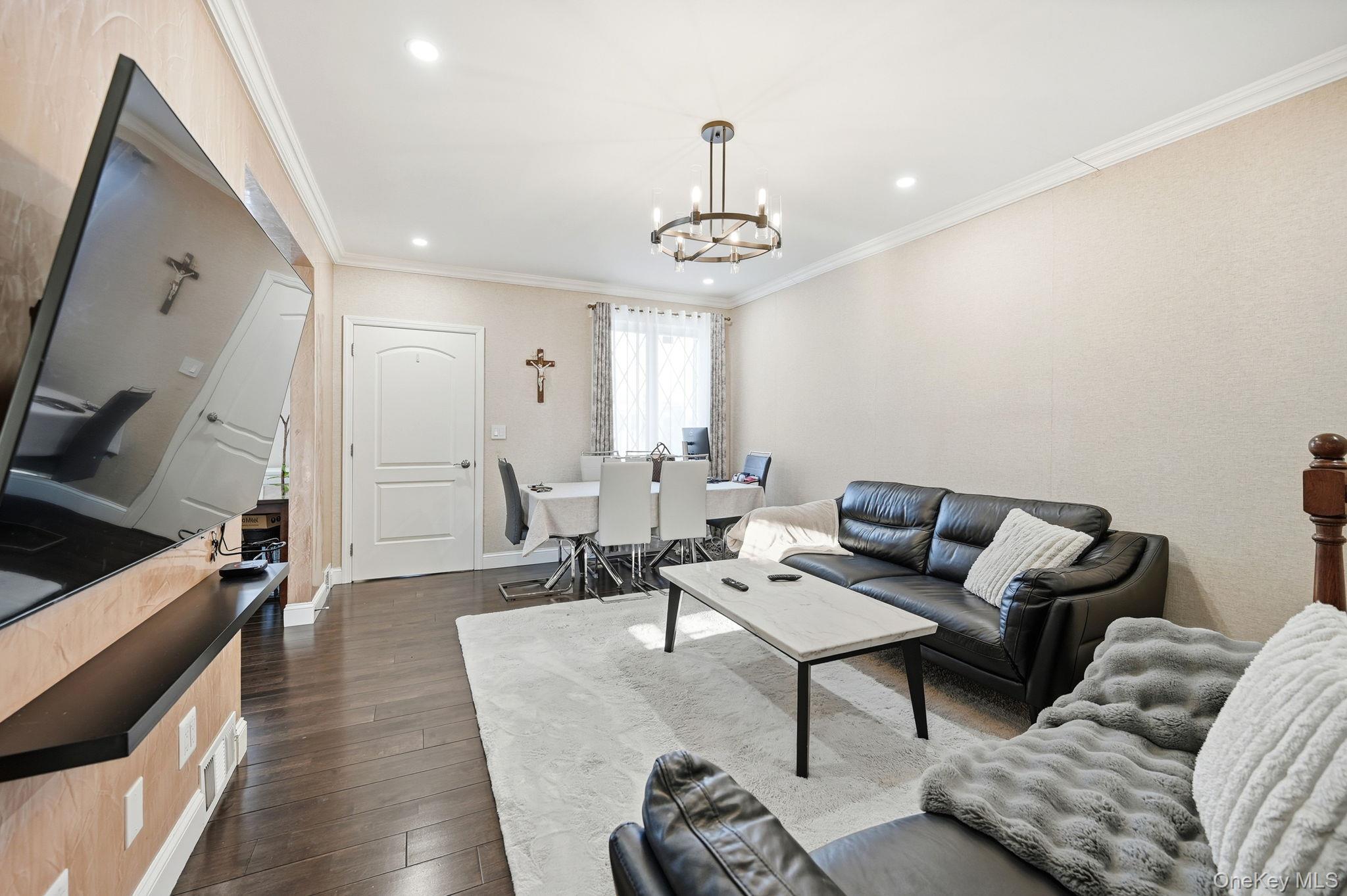 Single Family Neill  Bronx, NY 10461, MLS-960227-9