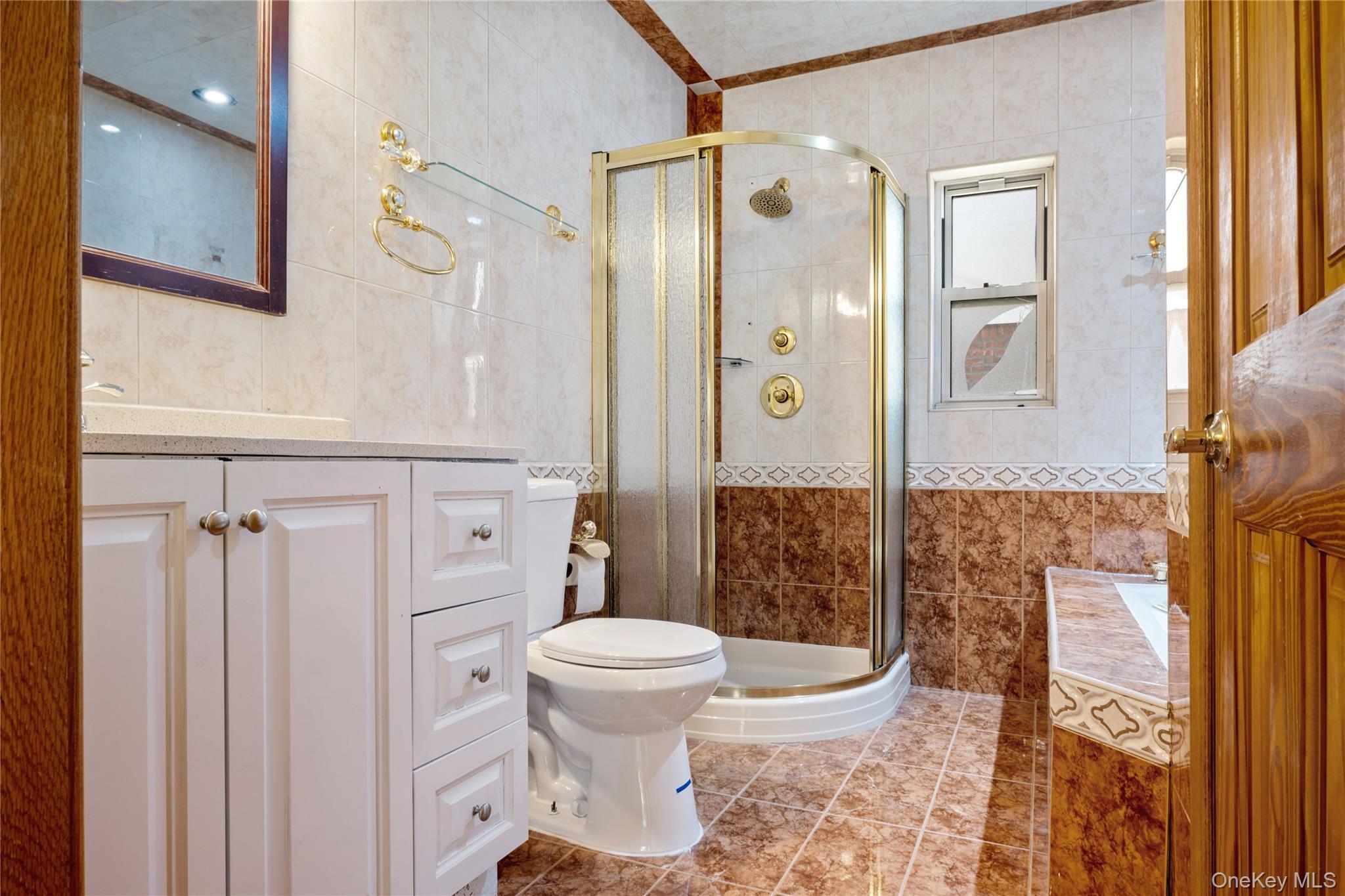 Single Family 188th Queens, NY 11366, MLS-960237-12