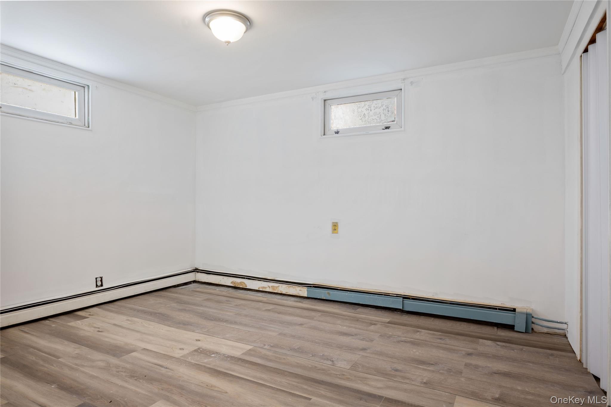 Single Family 188th Queens, NY 11366, MLS-960237-25