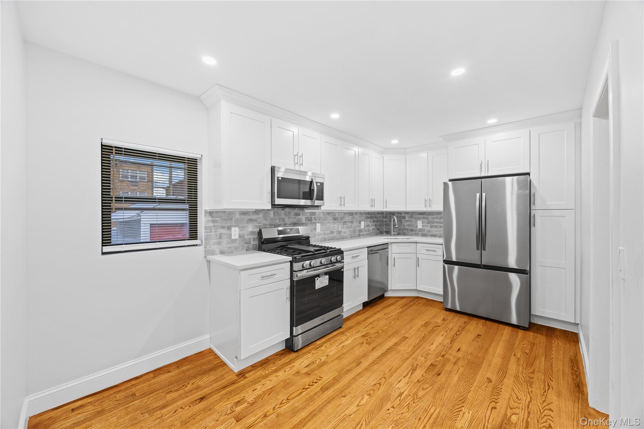 Single Family Saint Paul  Bronx, NY 10461, MLS-960239-12