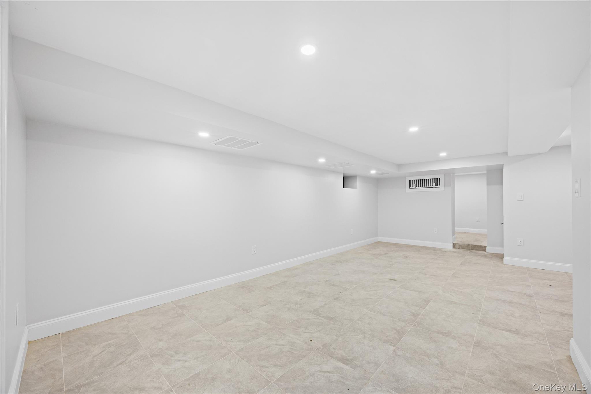 Single Family Saint Paul  Bronx, NY 10461, MLS-960239-24