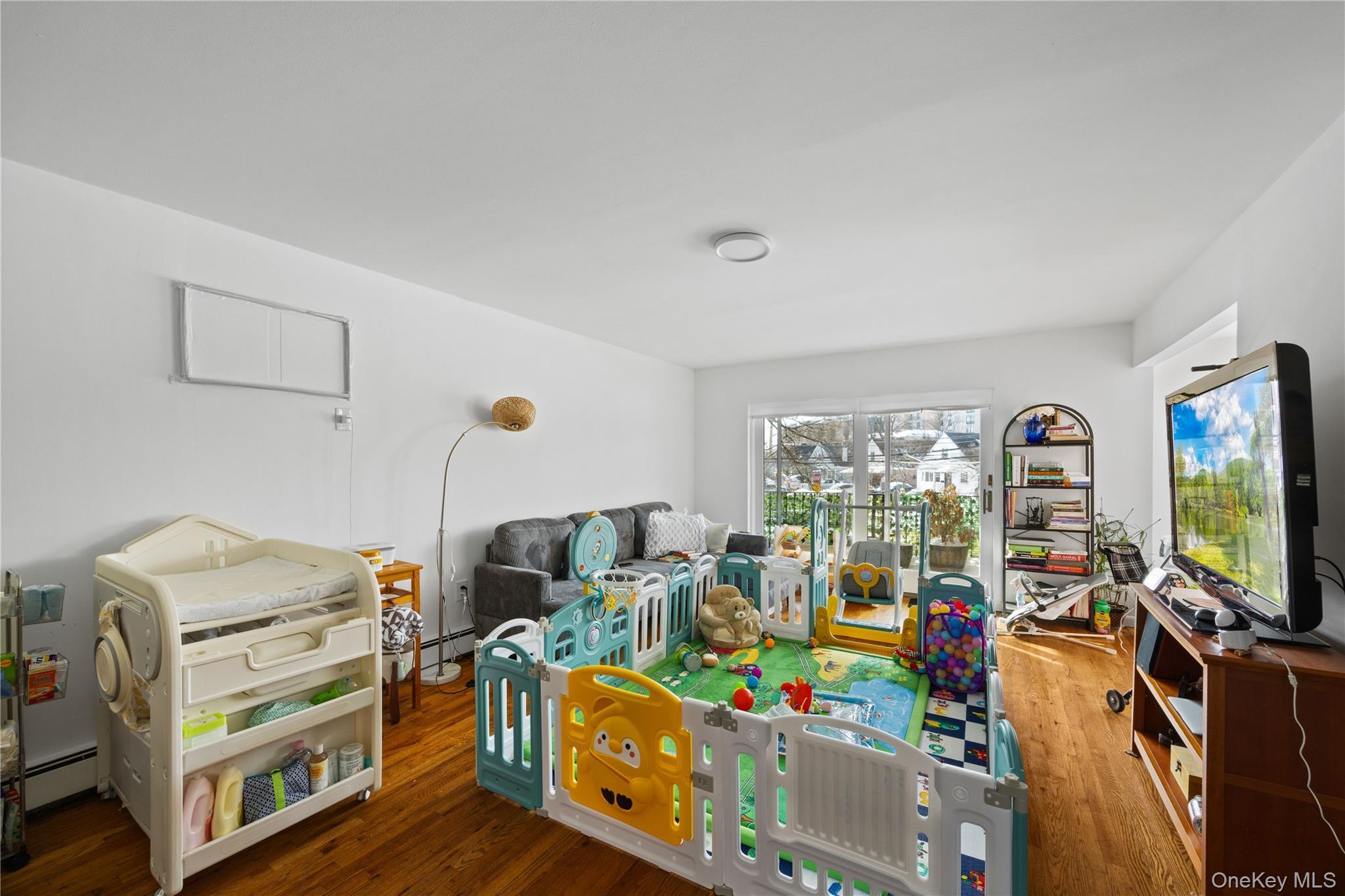 Single Family Burke  Bronx, NY 10469, MLS-960241-15