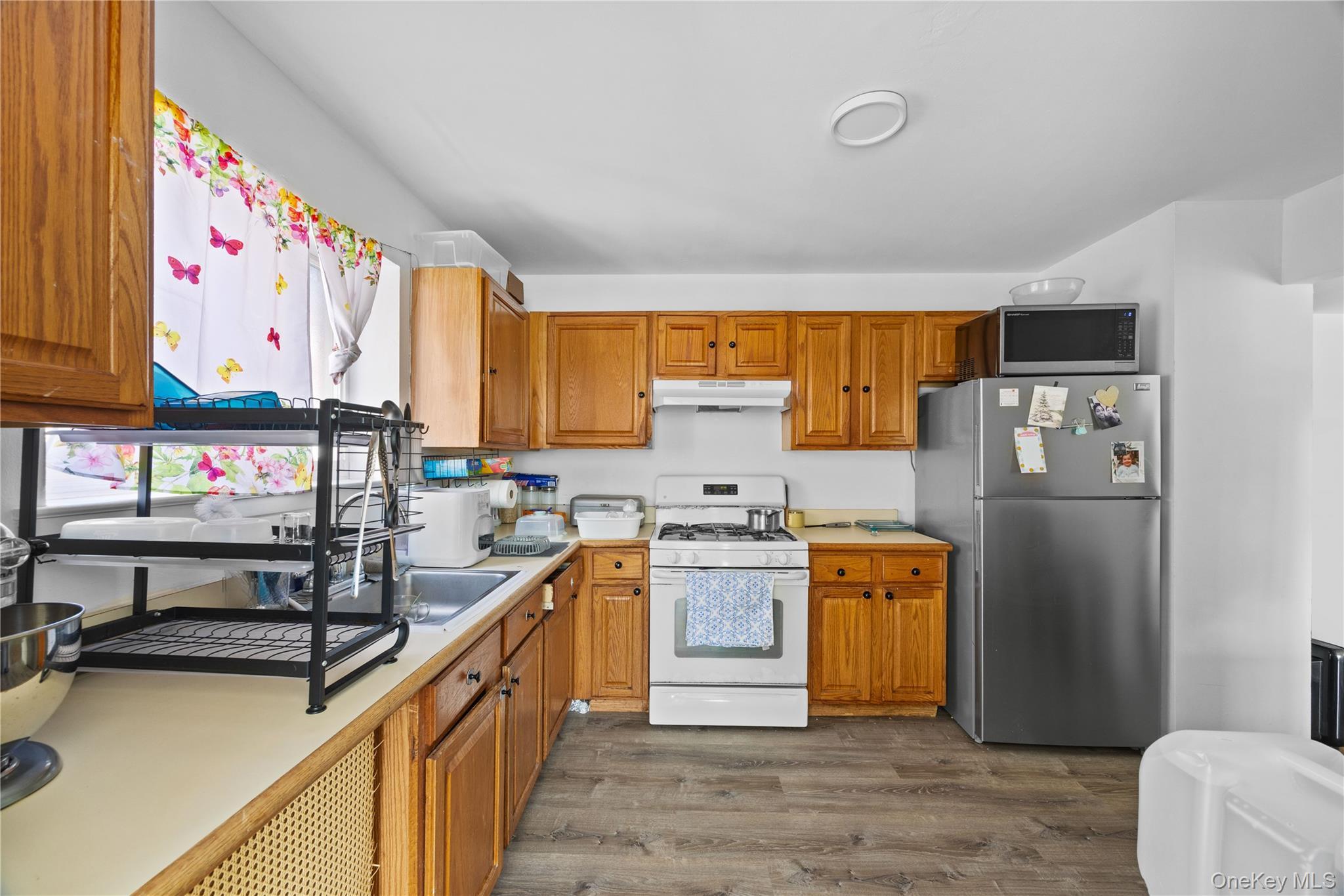 Single Family Burke  Bronx, NY 10469, MLS-960241-18