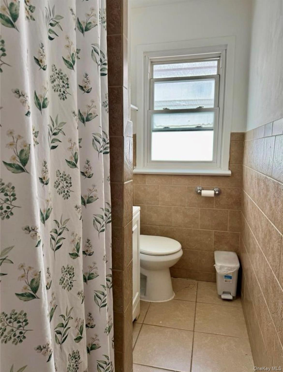 Single Family 58th  Queens, NY 11378, MLS-960247-4