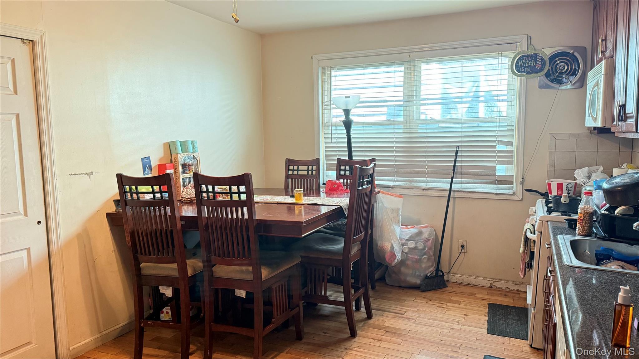 Single Family 58th  Queens, NY 11378, MLS-960247-7