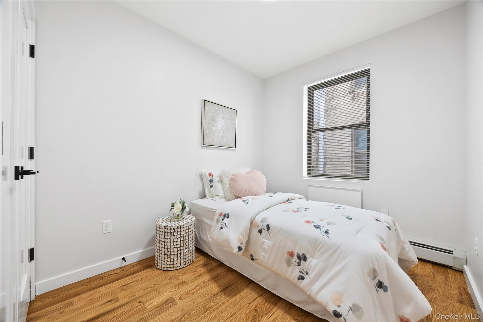 Single Family Morris Park  Bronx, NY 10460, MLS-960252-11