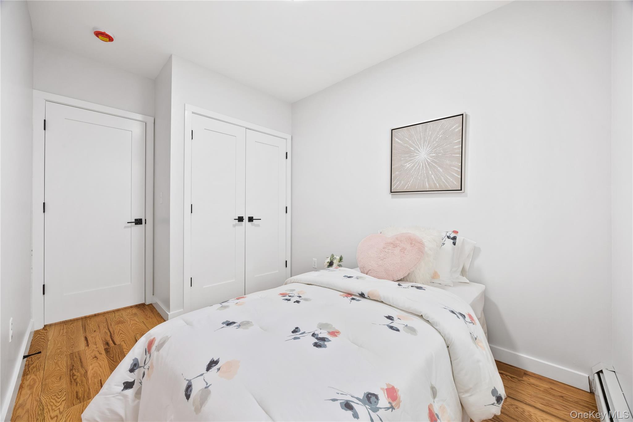 Single Family Morris Park  Bronx, NY 10460, MLS-960252-12