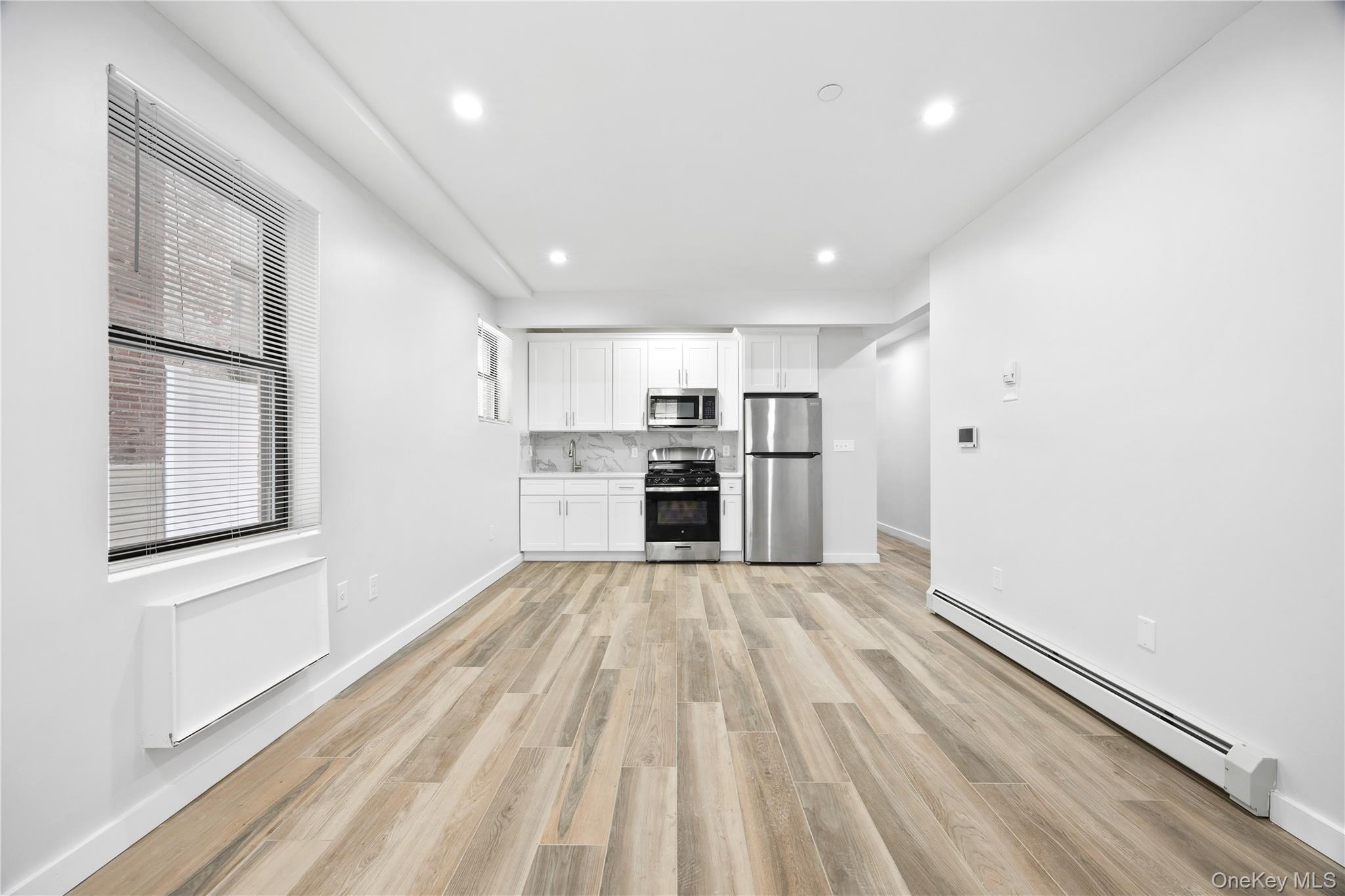 Single Family Morris Park  Bronx, NY 10460, MLS-960252-17