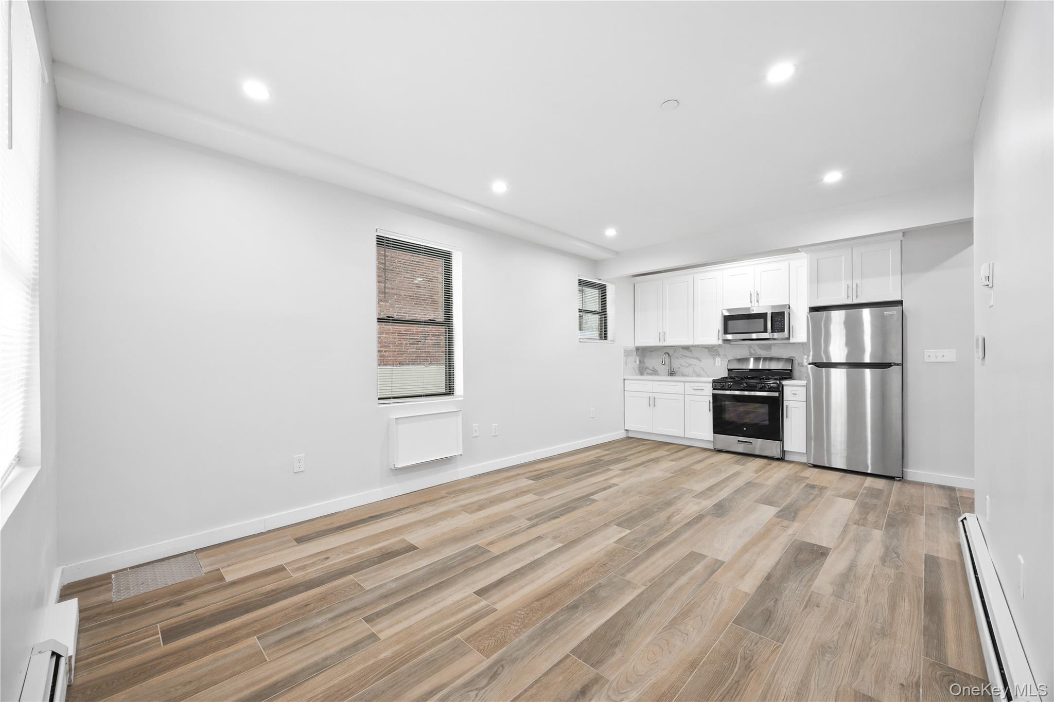 Single Family Morris Park  Bronx, NY 10460, MLS-960252-18