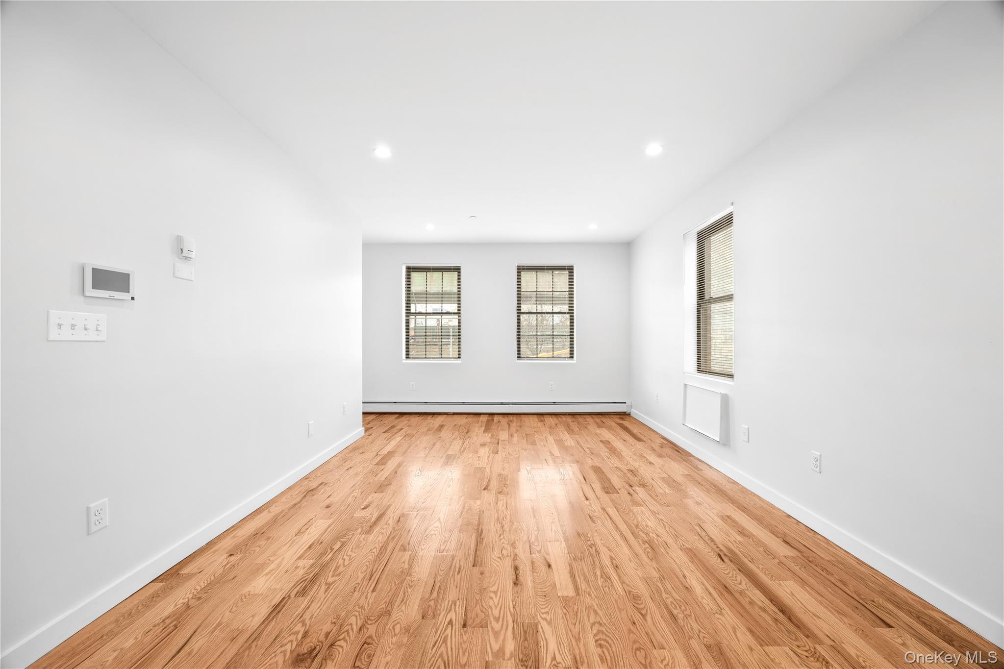 Single Family Morris Park  Bronx, NY 10460, MLS-960252-34