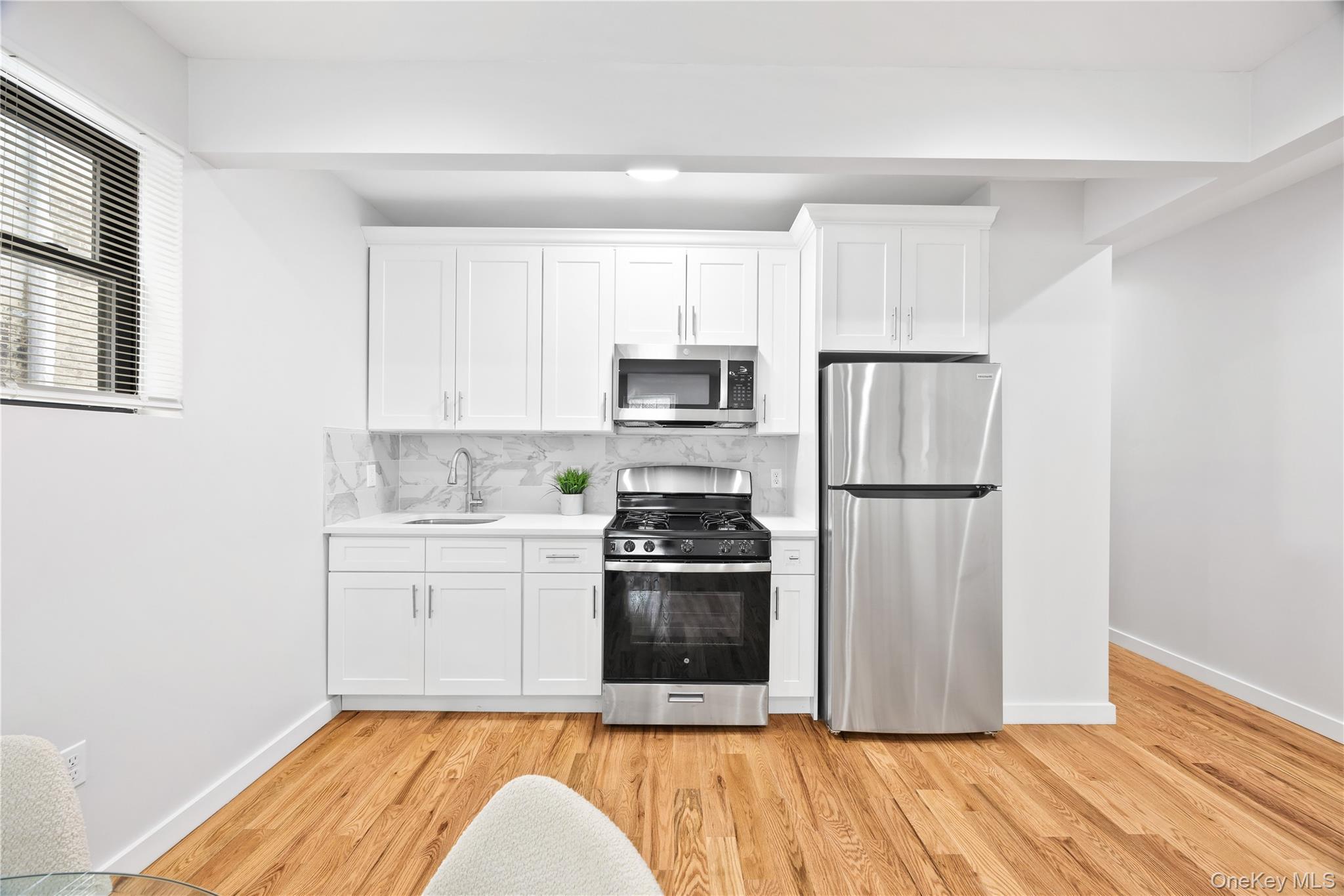 Single Family Morris Park  Bronx, NY 10460, MLS-960252-9