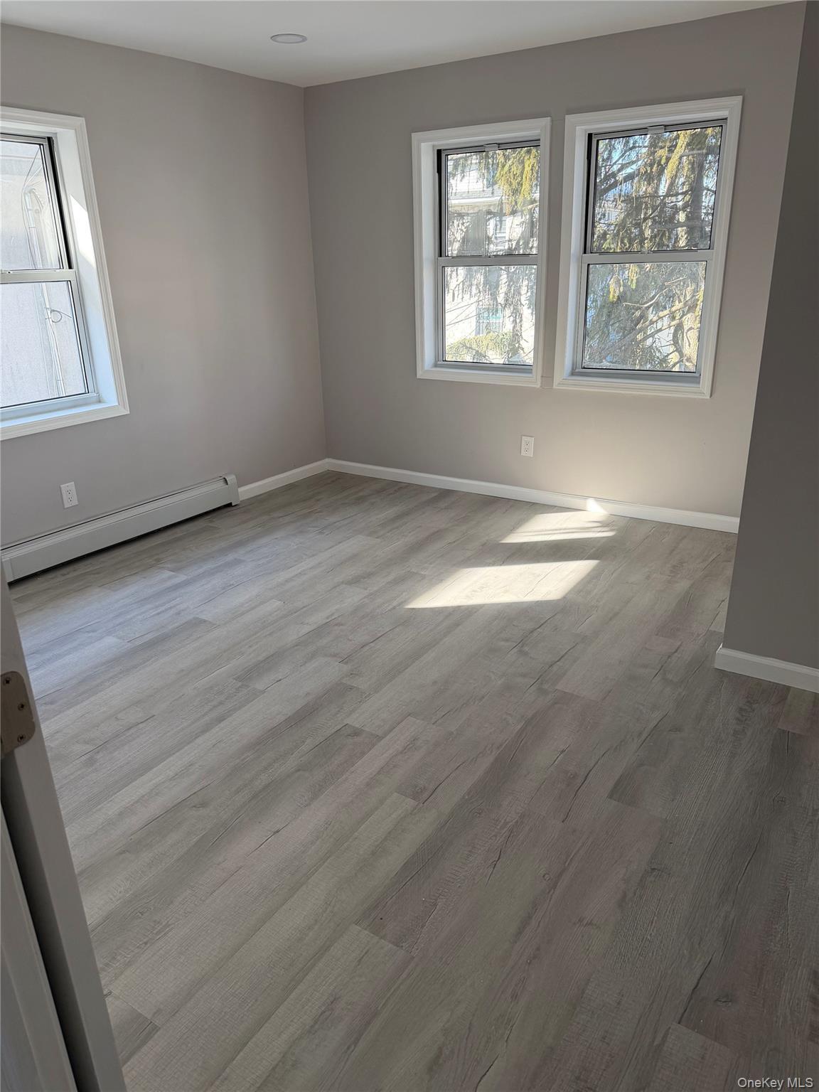 Single Family Eggert  Queens, NY 11691, MLS-960254-12