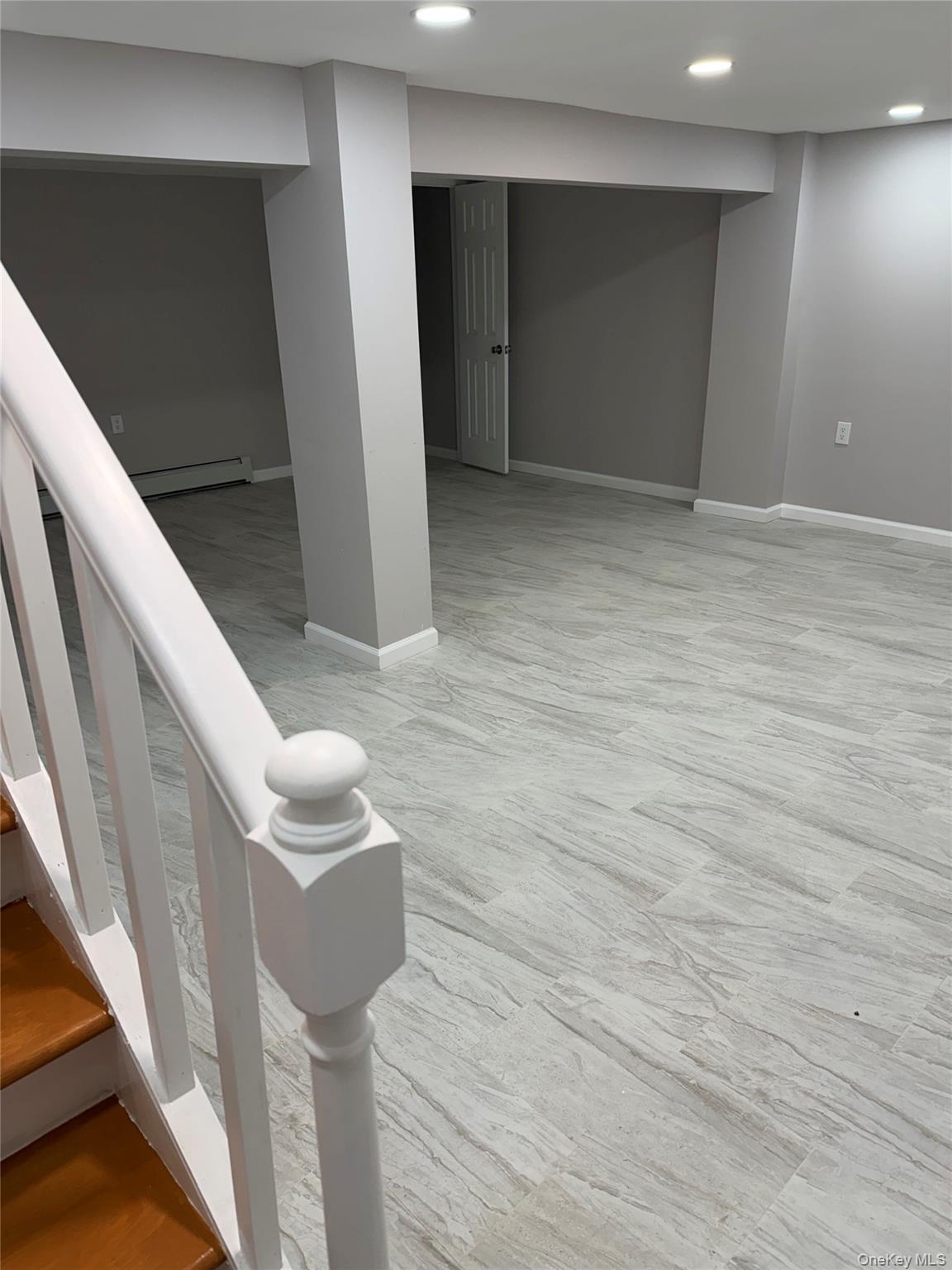 Single Family Eggert  Queens, NY 11691, MLS-960254-19