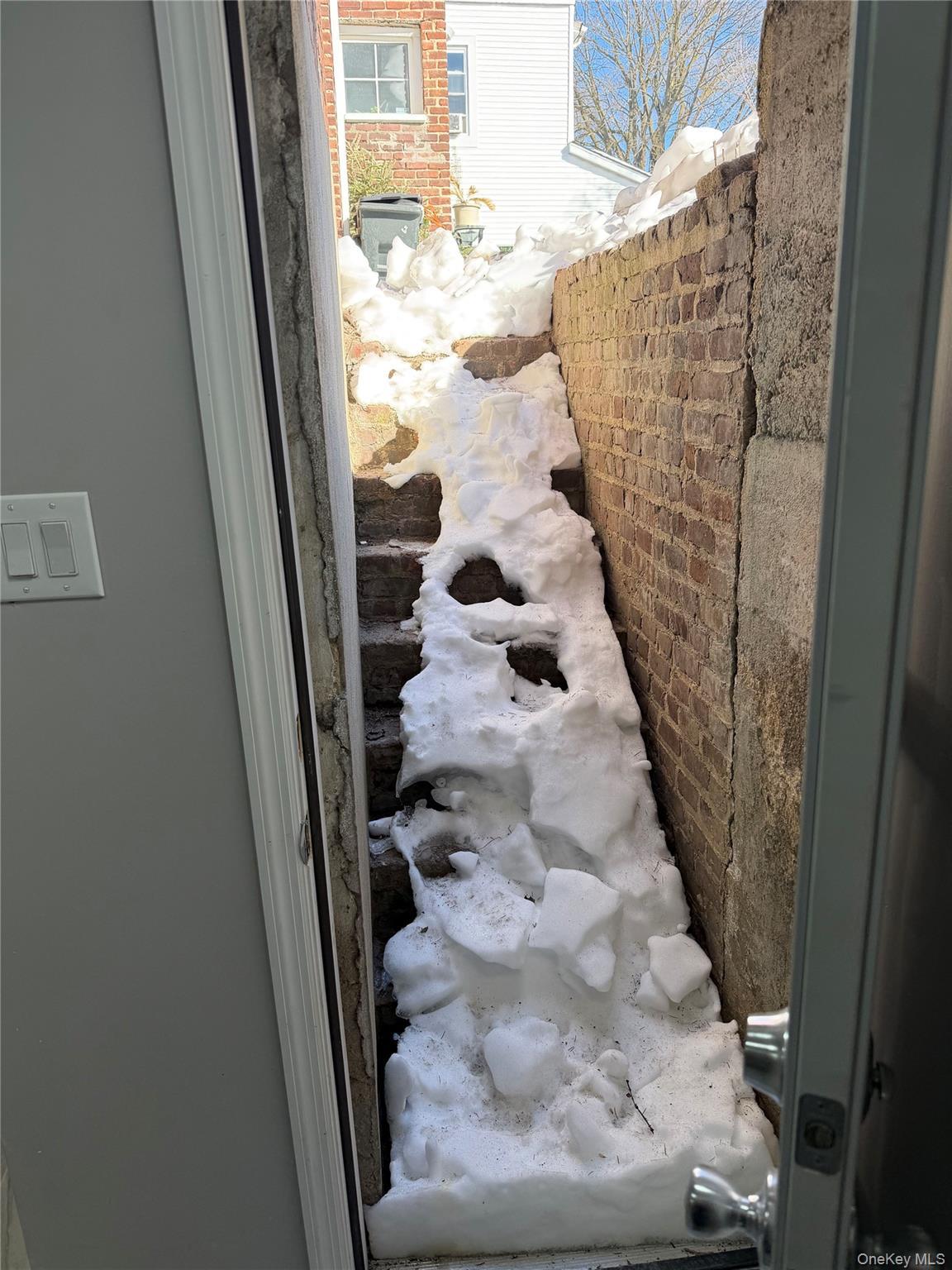 Single Family Eggert  Queens, NY 11691, MLS-960254-21