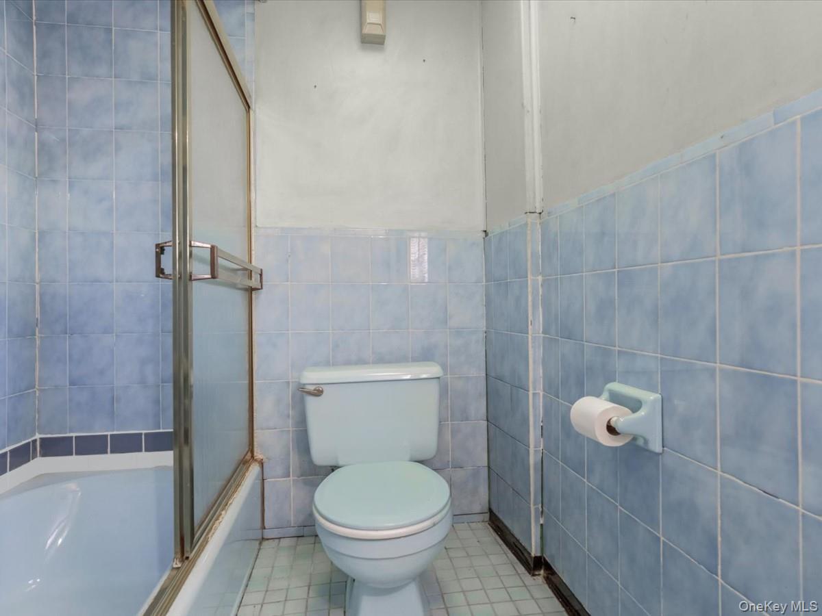 Single Family Hollis  Queens, NY 11429, MLS-960255-15