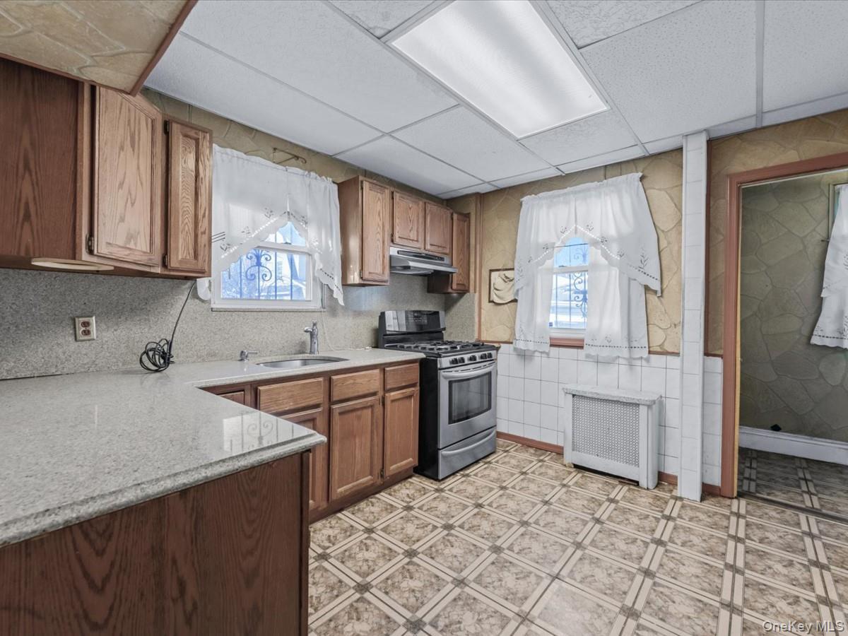 Single Family Hollis  Queens, NY 11429, MLS-960255-7