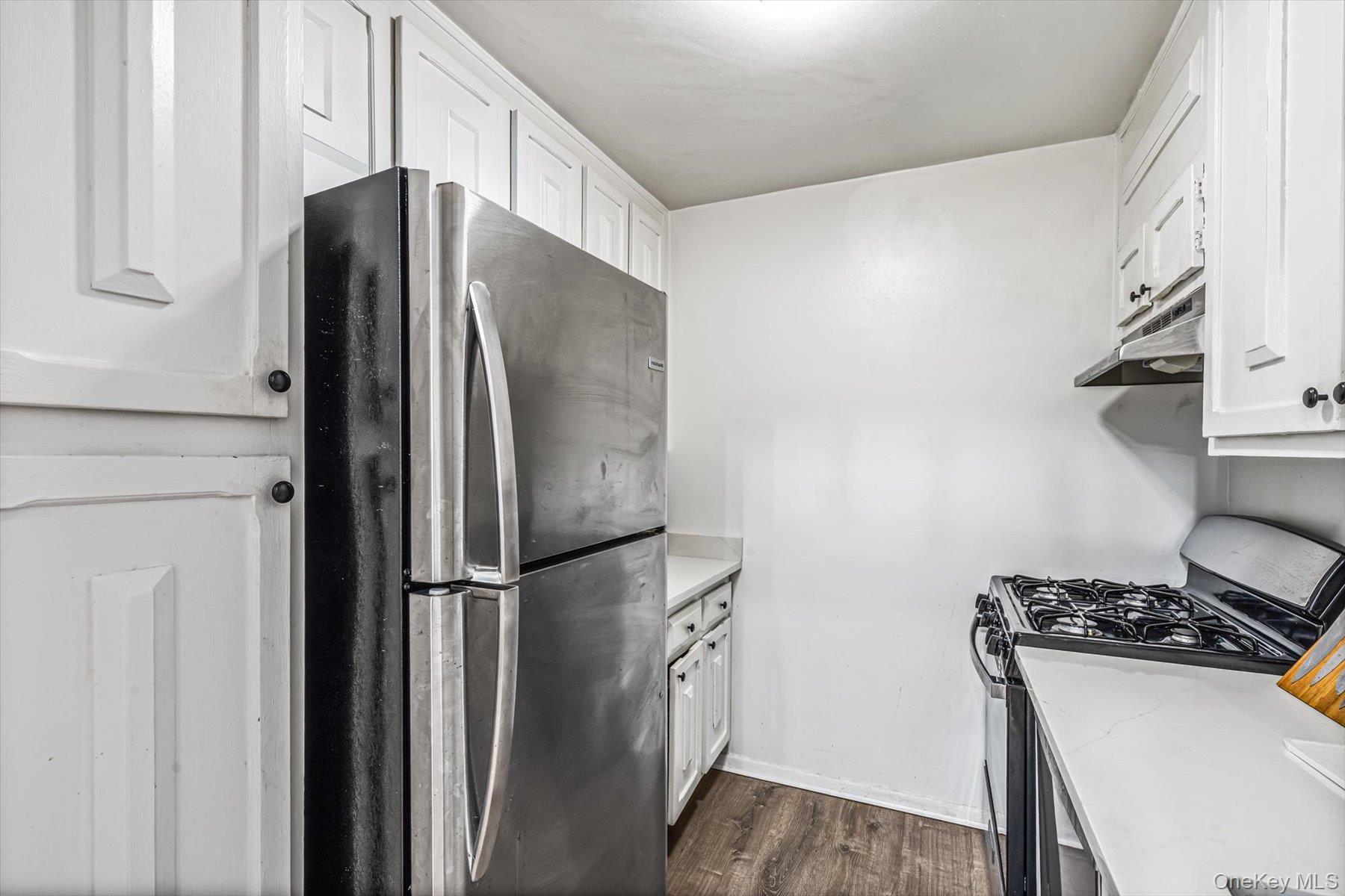 Coop Shore  Nassau County, NY 11561, MLS-960266-10