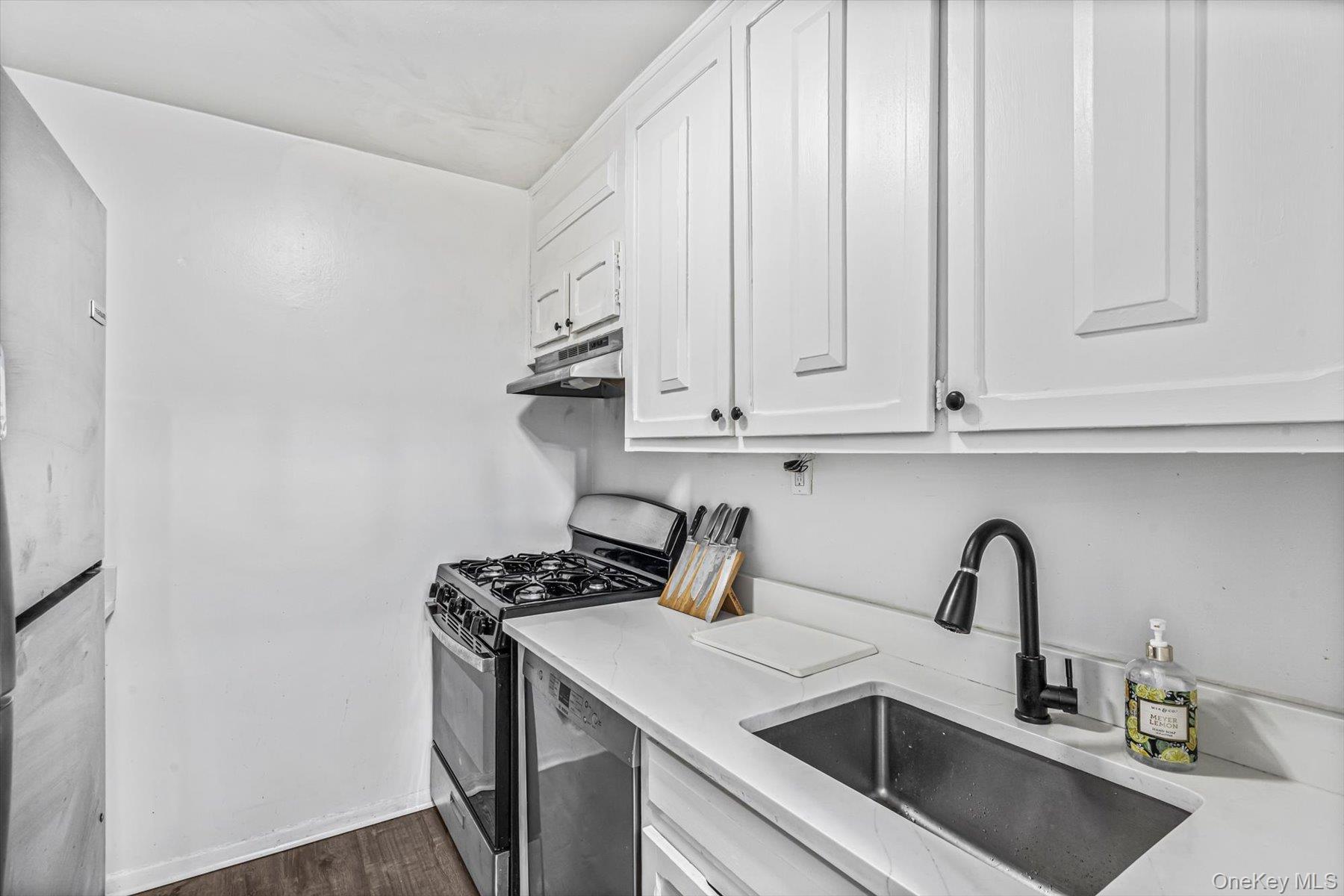 Coop Shore  Nassau County, NY 11561, MLS-960266-11