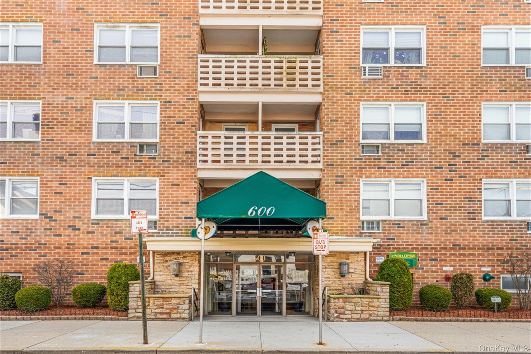 Coop Shore  Nassau County, NY 11561, MLS-960266-19