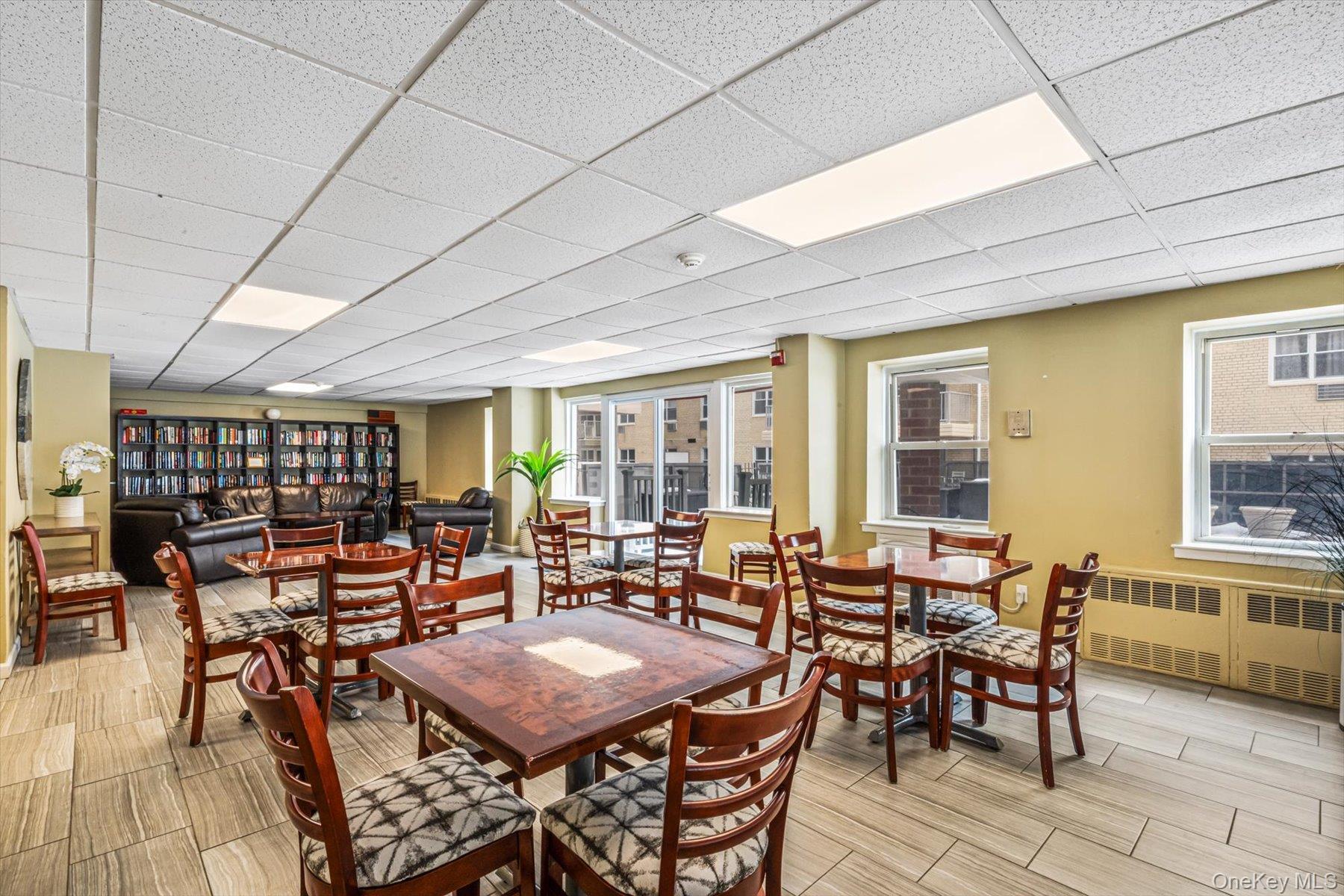 Coop Shore  Nassau County, NY 11561, MLS-960266-22