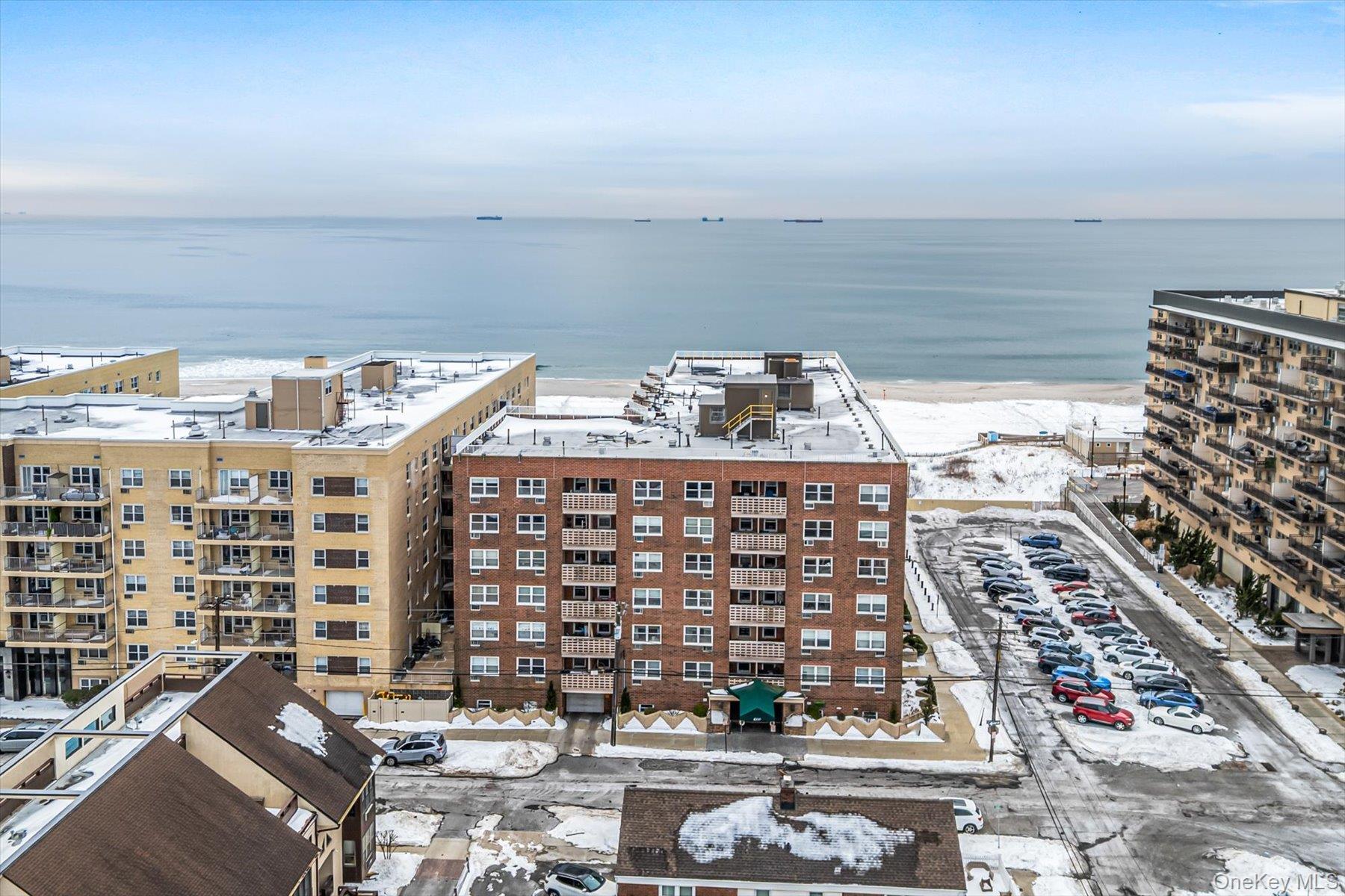 Coop Shore  Nassau County, NY 11561, MLS-960266-25