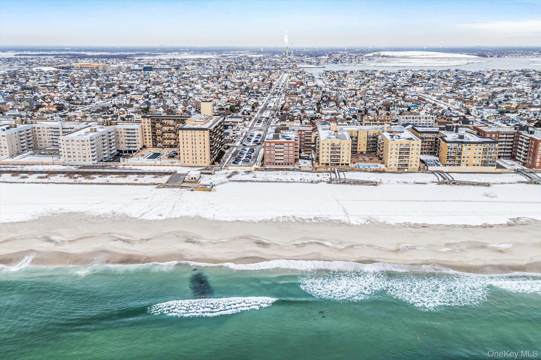 Coop Shore  Nassau County, NY 11561, MLS-960266-26