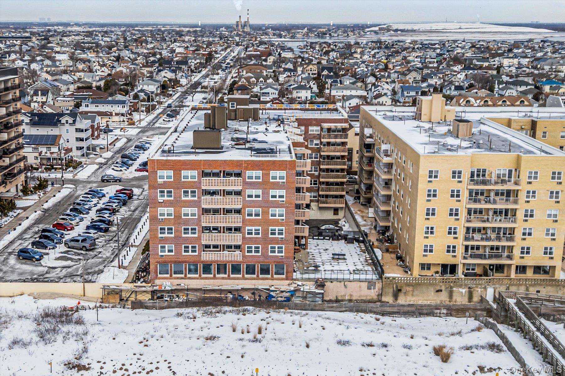 Coop Shore  Nassau County, NY 11561, MLS-960266-27